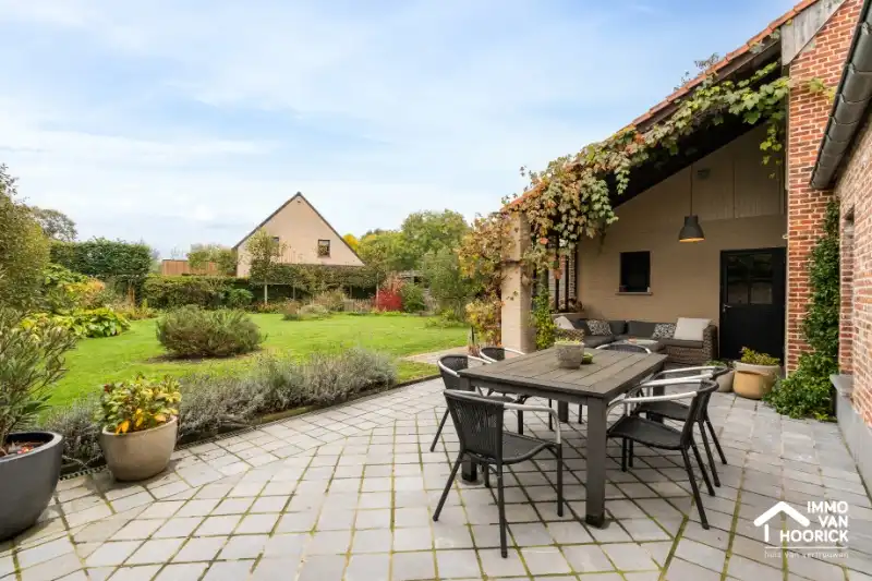 Instapklare karaktervolle OB met 5 slpkmrs met mooie tuin in groene omgeving! foto 21