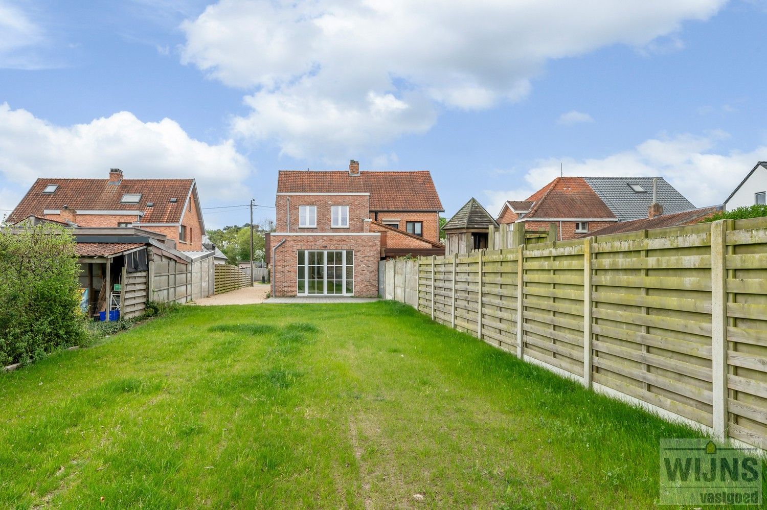 Prachtig gerenoveerde woning met 3 slpkm foto 31