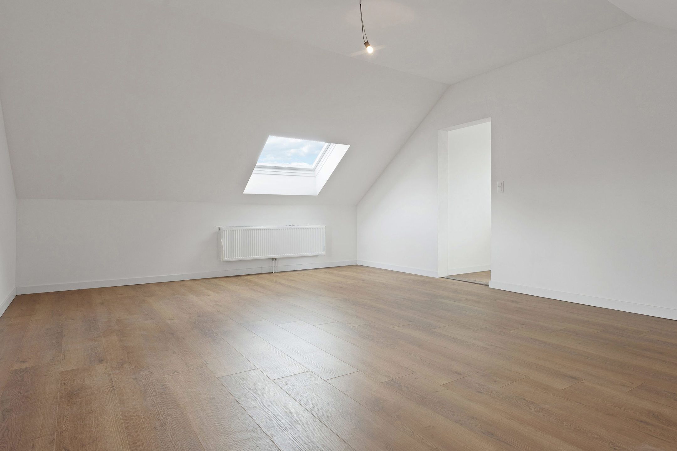 Recent gerenoveerde 4-gevelwoning te Riemst foto 16