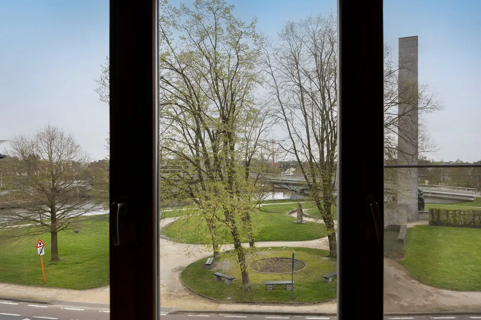 Karaktervolle burgerwoning op topligging. foto 14