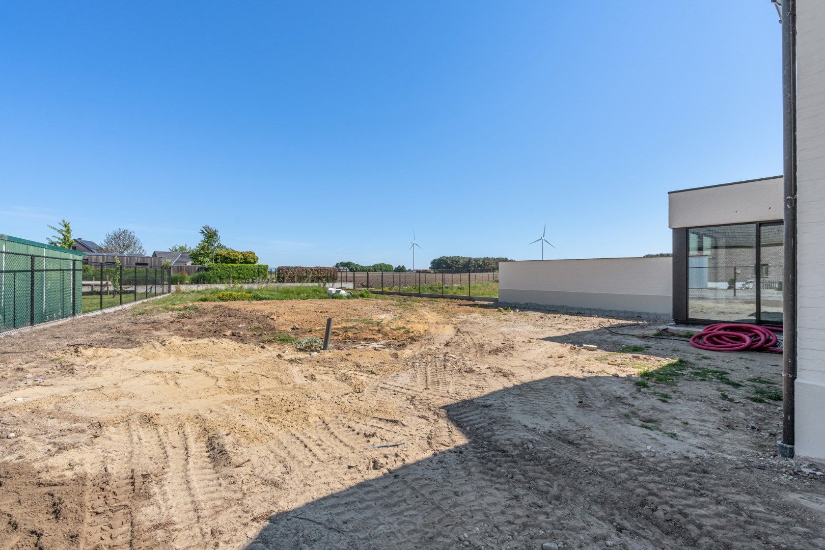 Exclusieve halfvrijstaande woning te koop na transformatie van bestaande hoeve naar 2 casco+ BEN-woningen!  foto 20