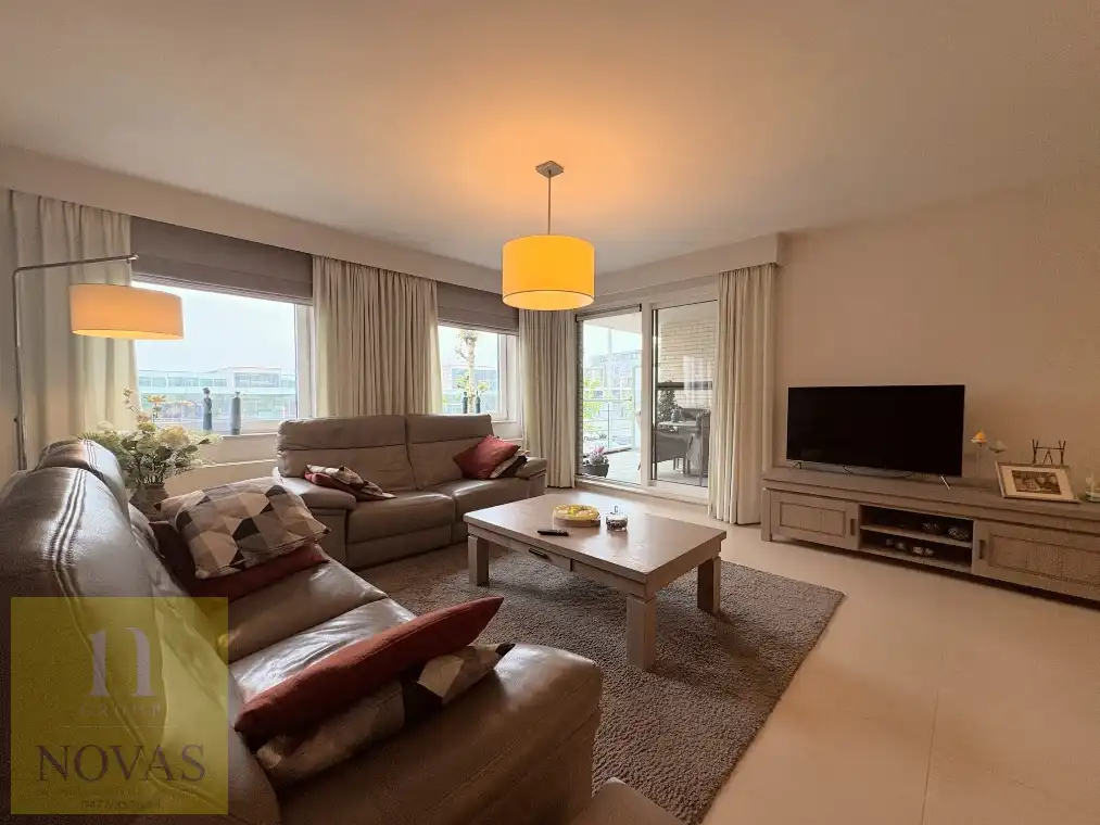 Prachtig appartement met 2 slaapkamers, 2 terassen, op toplocatie foto 23