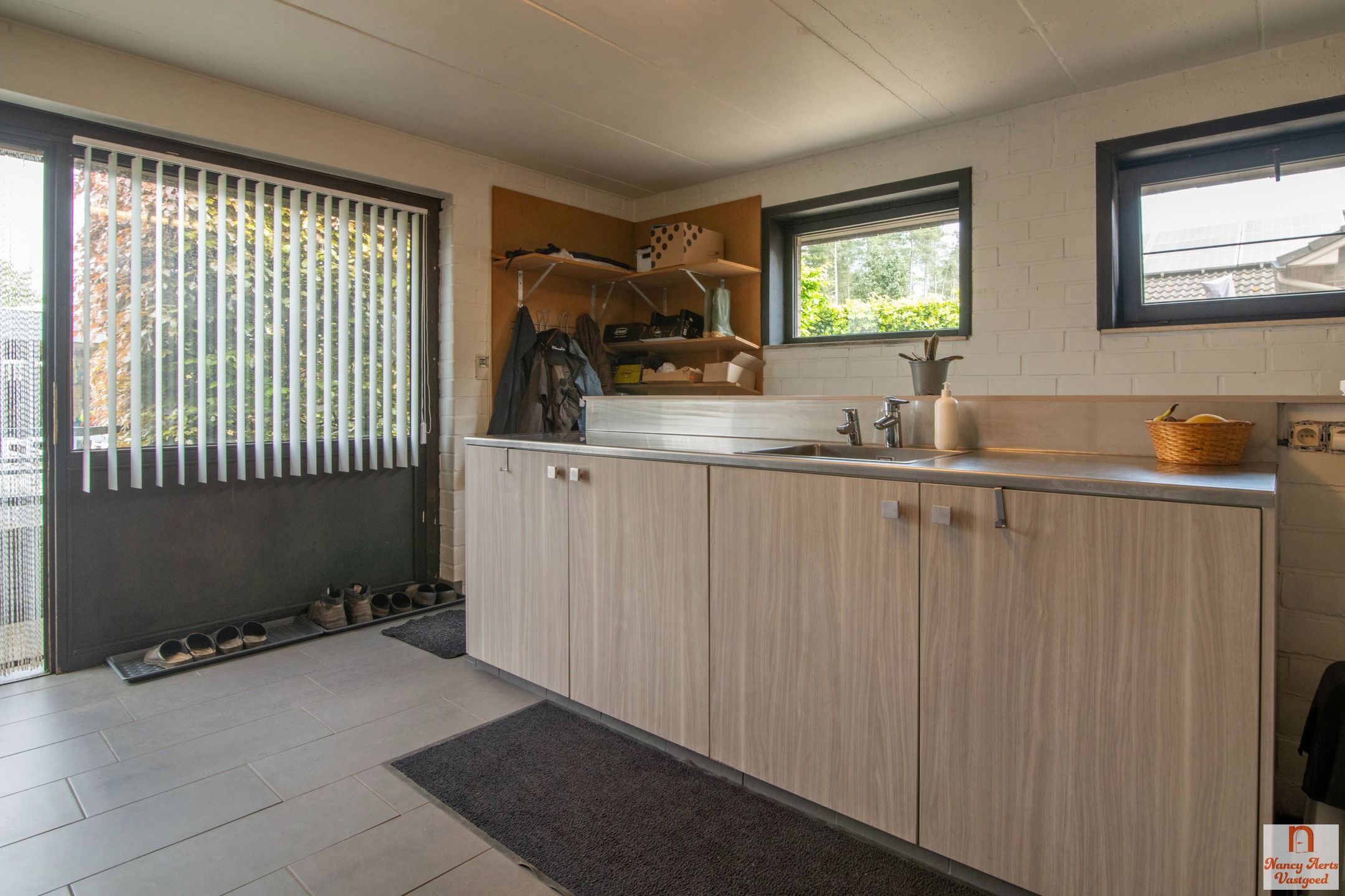 Ruime en instapklare gezinswoning met 6 slaapkamers foto 58