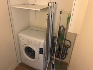 Mooi en ruim appartement met 2 slk, berging en gesloten garage aan het centrum van Genk! foto 12