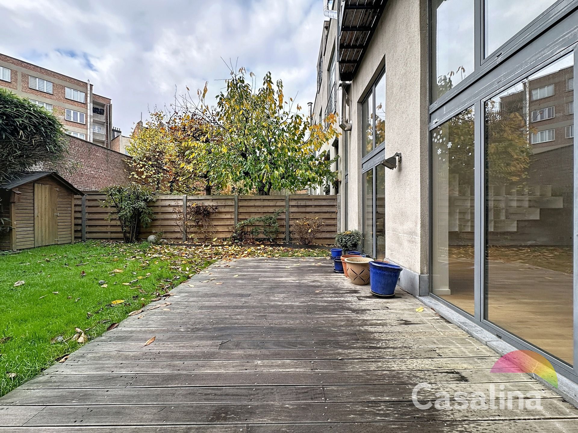 Loft van 281 m² met tuin foto 15