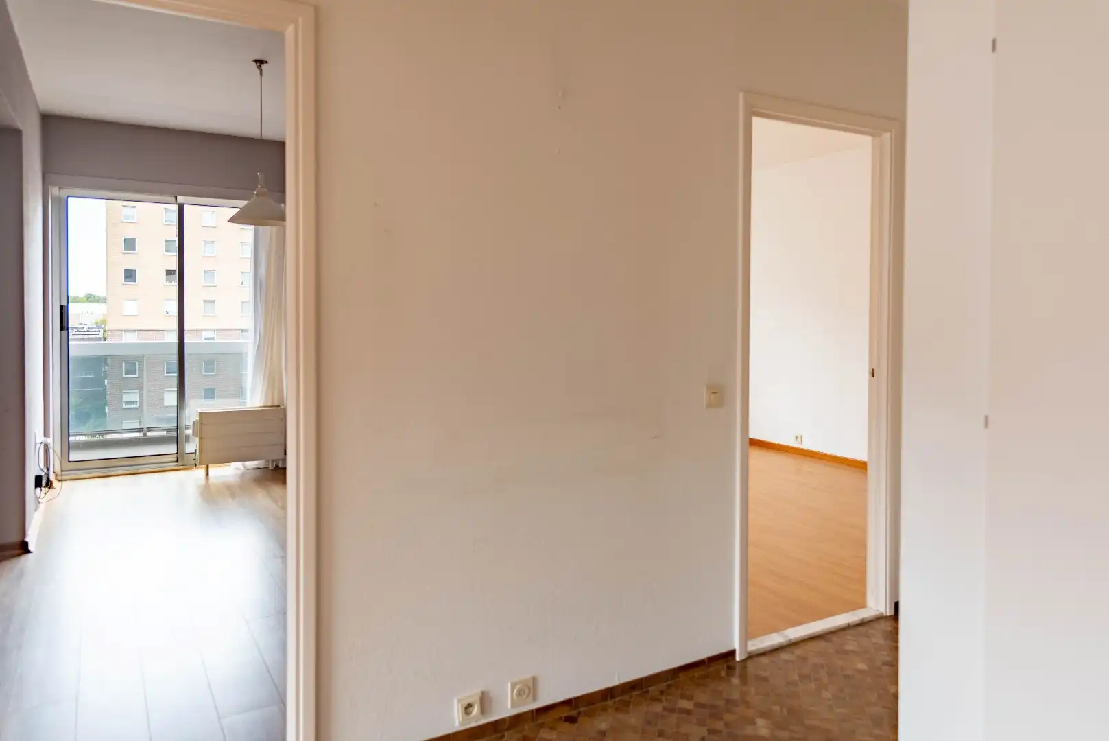 Aangenaam 2-slaapkamerappartement met terras op centrale ligging foto 11