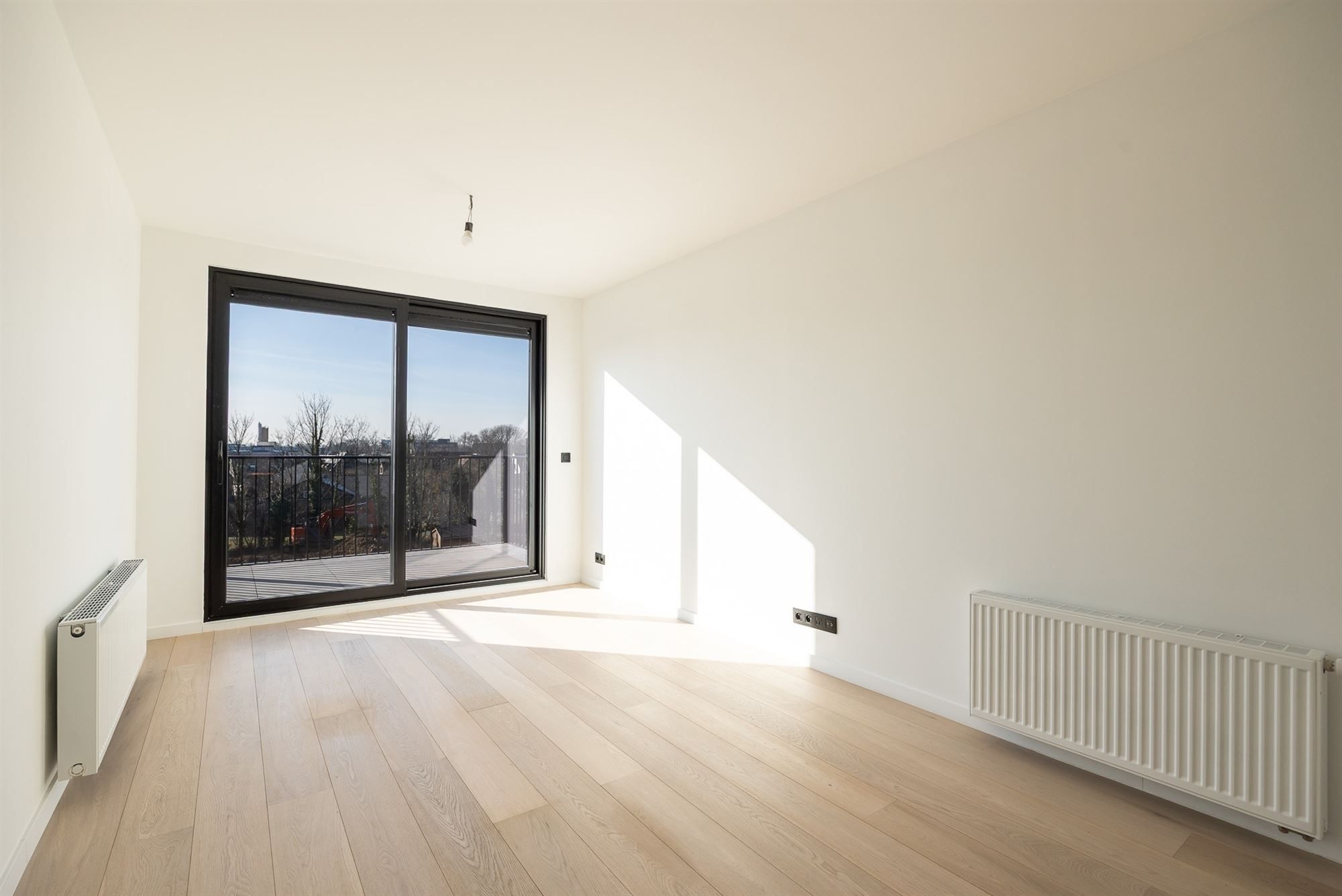 Appartement met twee slaapkamers en terras foto 3
