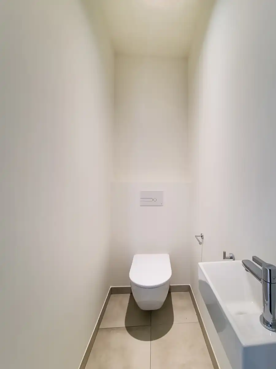 Rustig en comfortabel 2slpk appt. met mooi terras foto 18