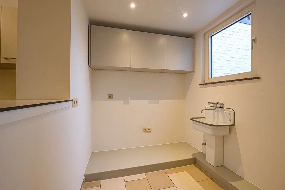 Rijwoning te koop nabij centrum foto 12