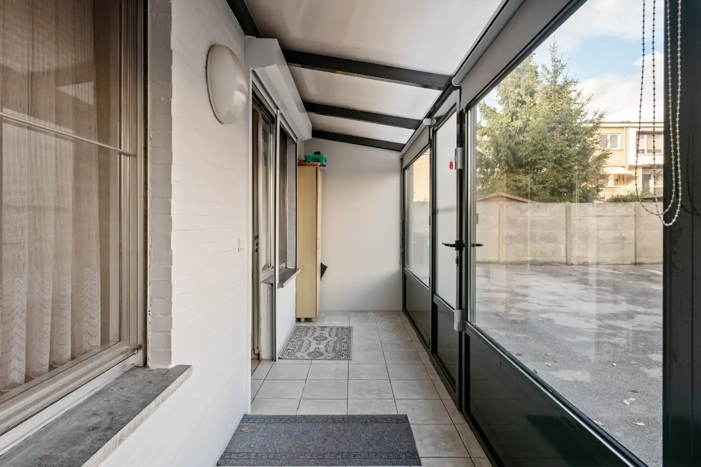 Gezellig, goed gelegen app. op GLV met 2 slpk., veranda en garage foto 21