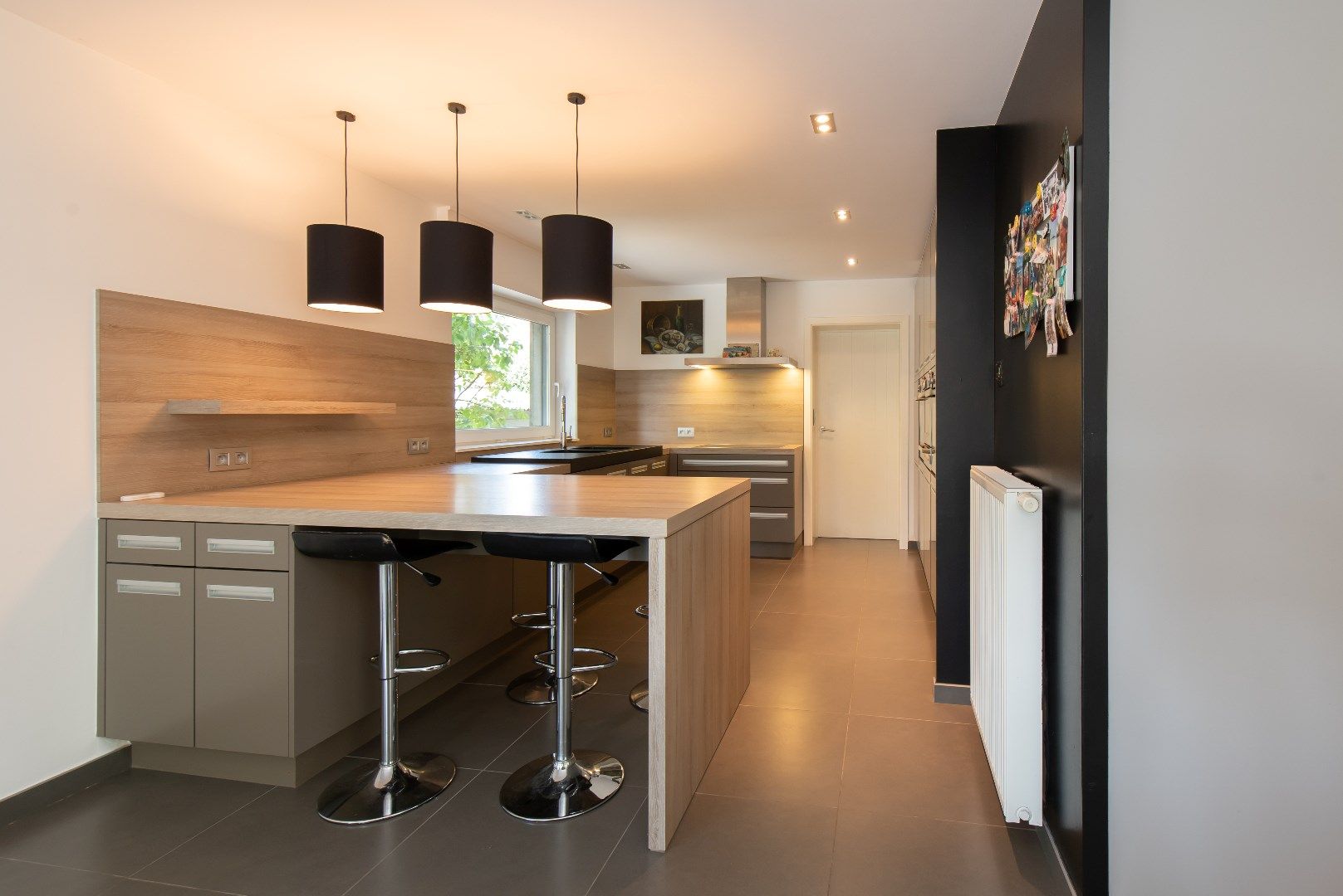 Gerenoveerde villa met 5 slpk's foto 5