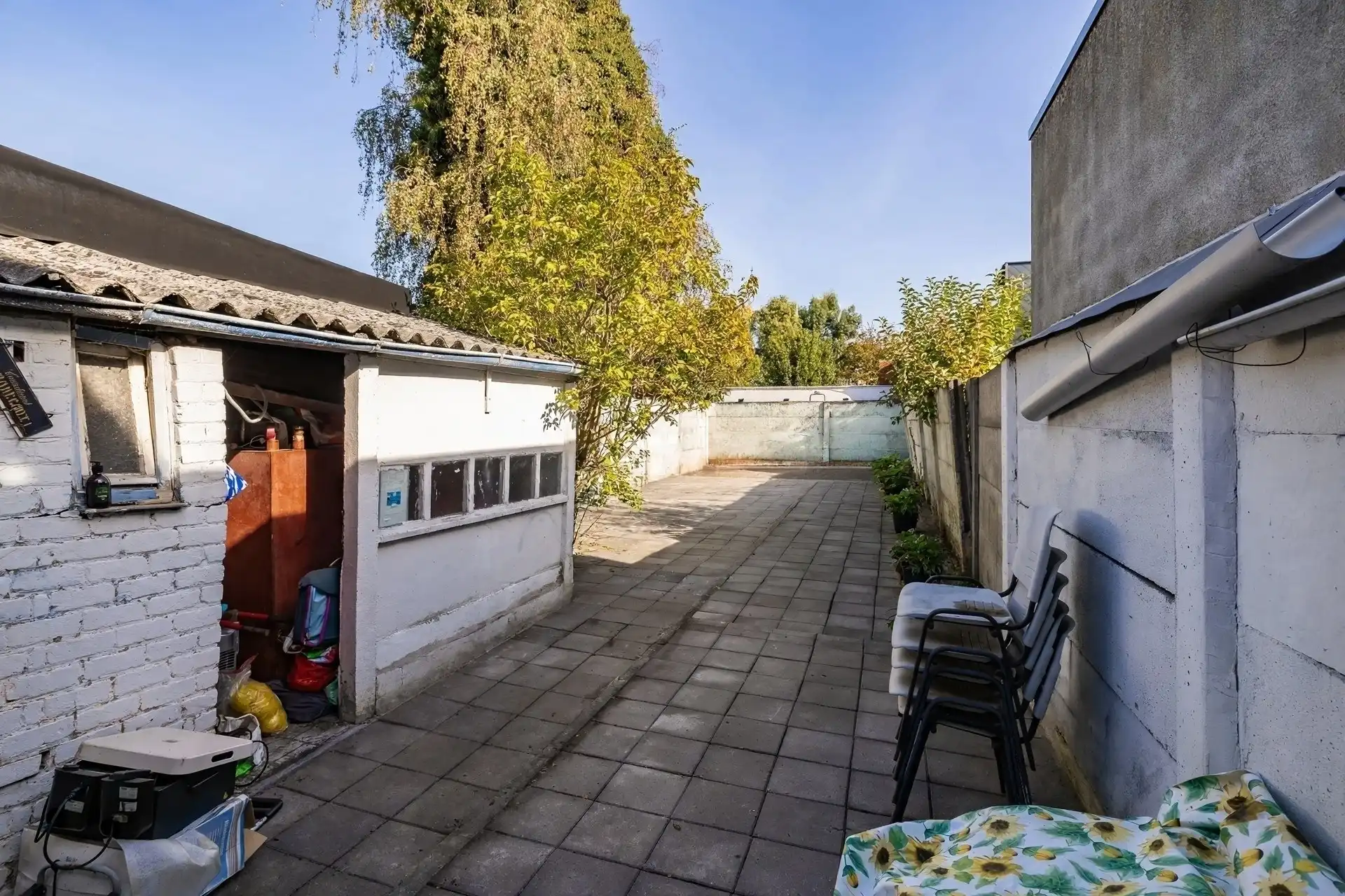 Charmante renovatiewoning met authentieke gevel foto 15