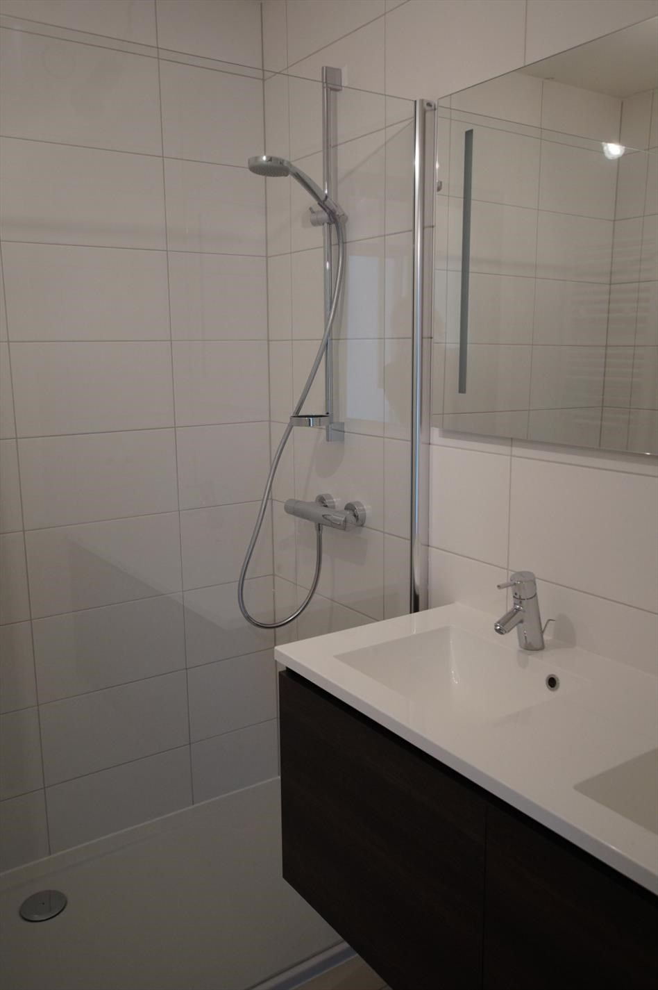 CENTRAAL GELEGEN MODERN 2 SLAAPKAMER APPARTEMENT TE KOOP IN KOKSIJDE foto 4