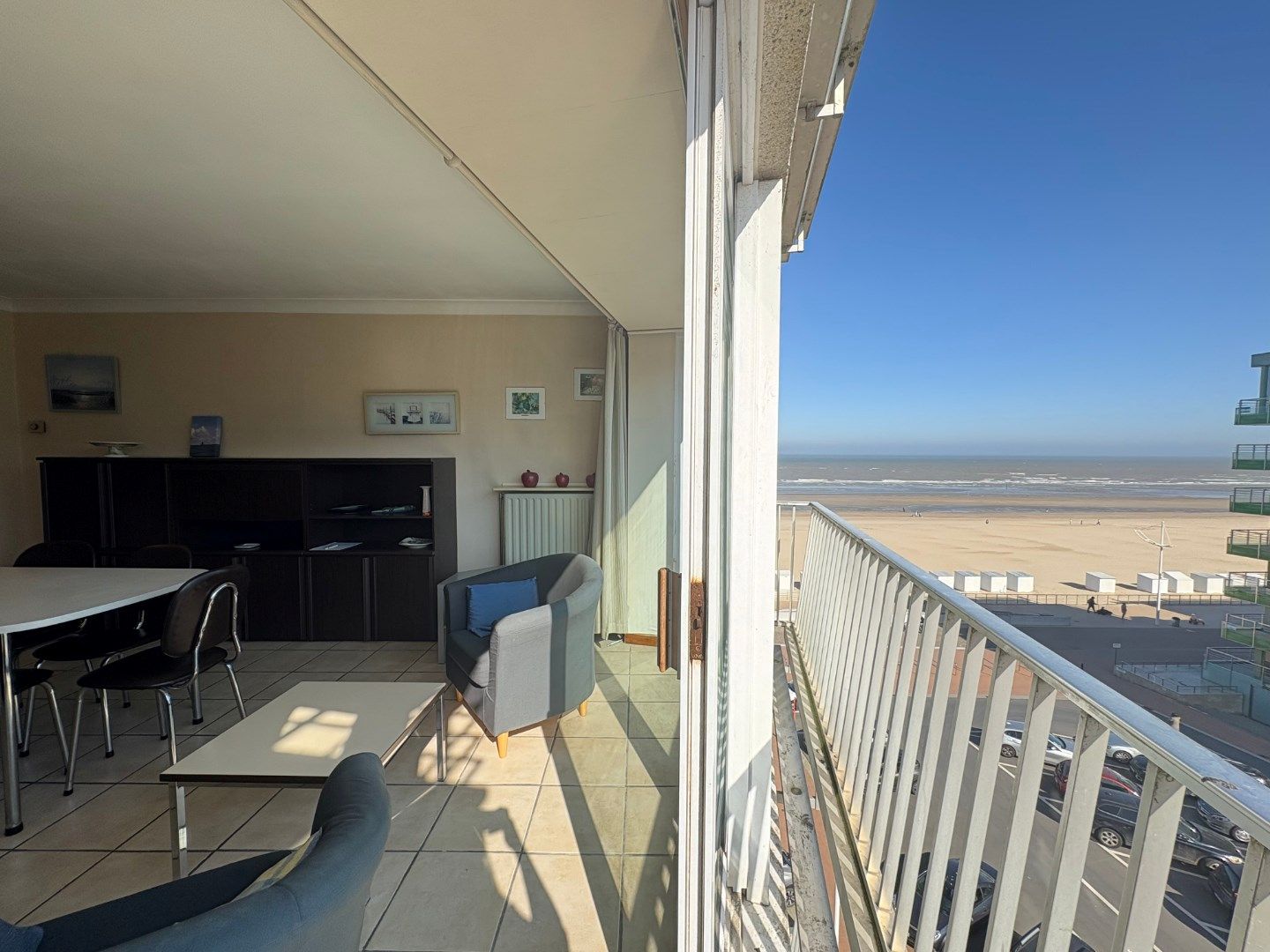 Te koop: 2-slaapkamer appartement op toplocatie in Koksijde foto {{pictureIndex}}
