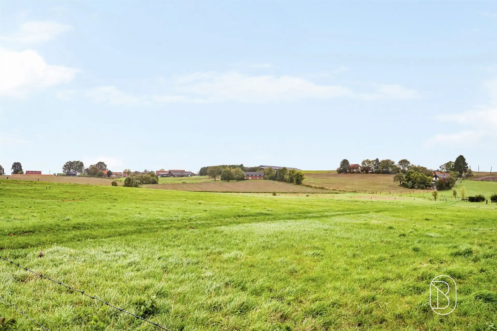 Charmante woning met 3 slk, garage en tuin in Mourcourt! foto 6