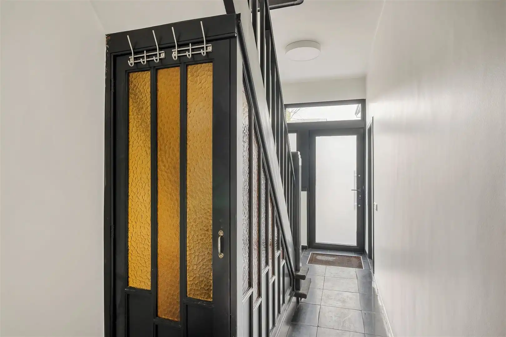 Uitzonderlijk herenhuis volledig gerenoveerd foto 3