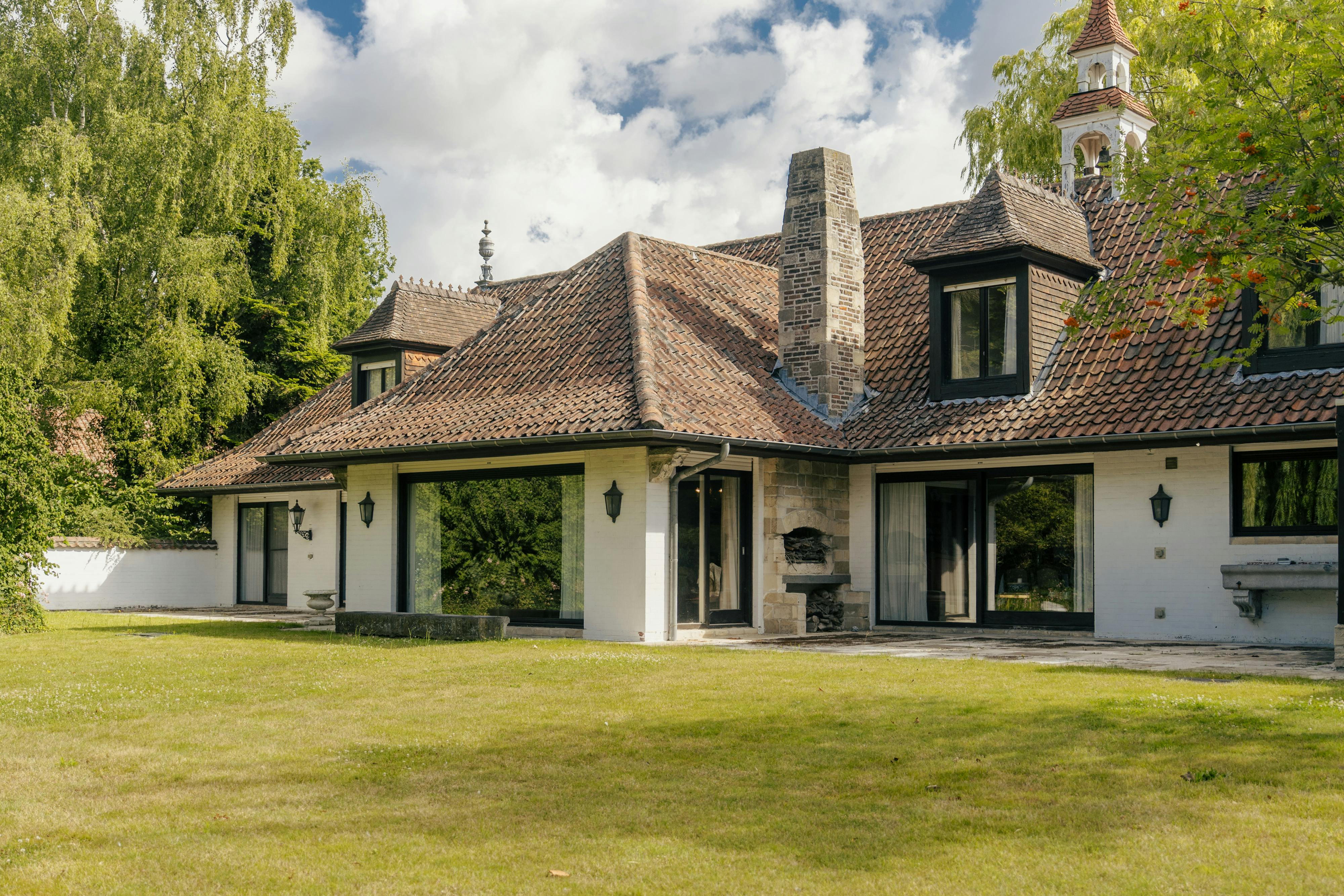 Unieke villa met vijver te koop aan de rand van Roeselare foto 28
