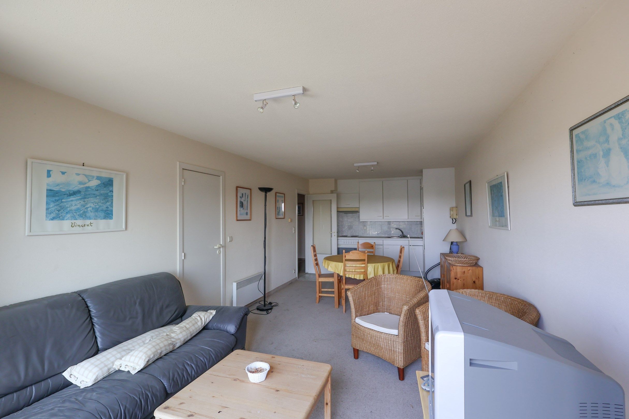 Zonnig appartement met 1 slaapkamer in Oostduinkerke foto 7