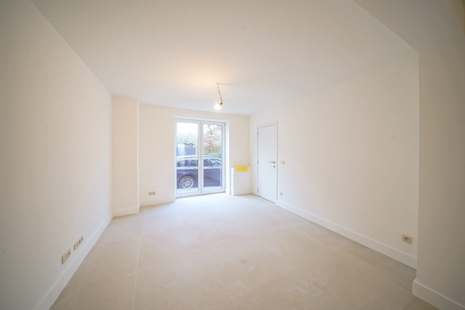 Prachtig gerenoveerde woning (vernieuwbouw) te Zandvoorde  foto 9