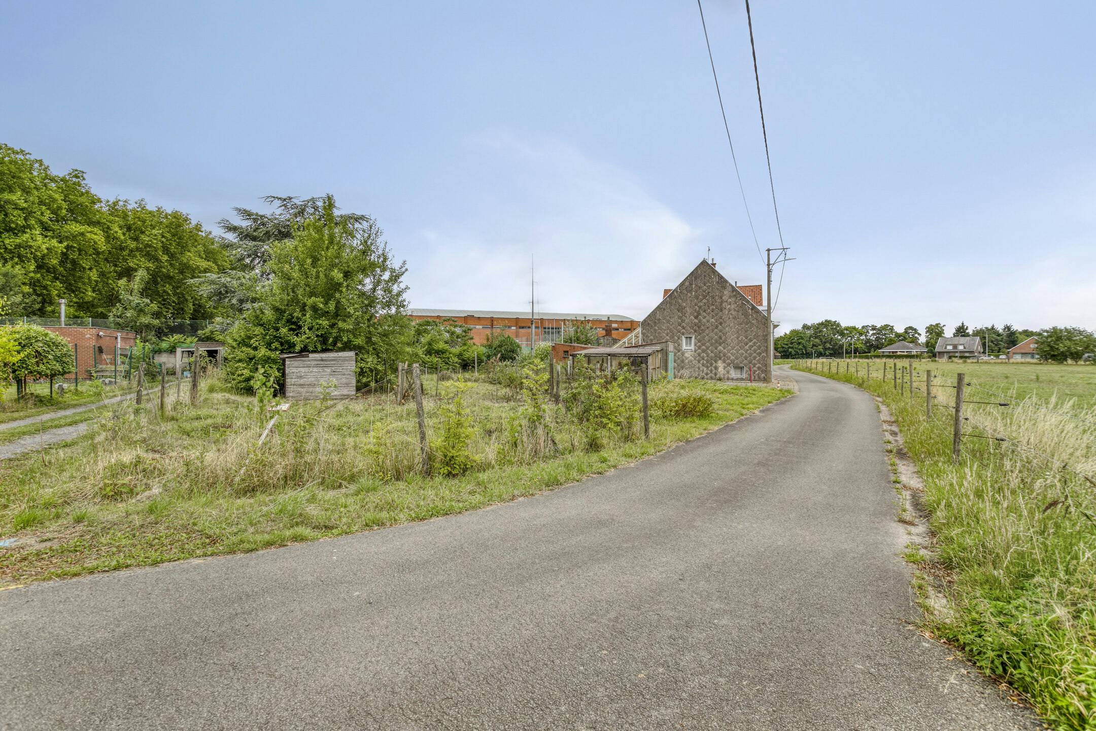 Te renoveren halfopen woning in Gullegem  foto 15