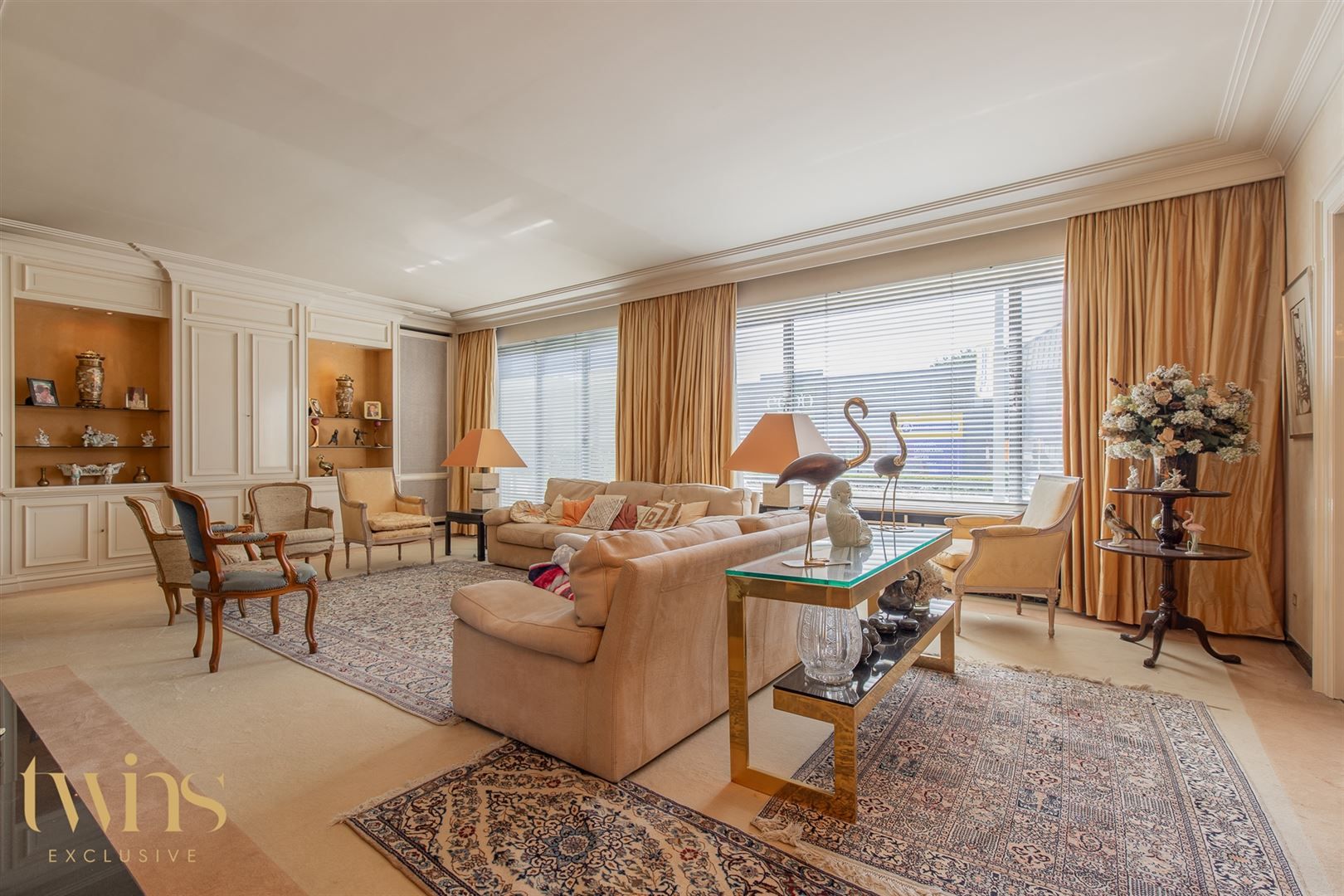 Te koop – Unieke eigendom met commerciële ligging op 4.143 m² te Dendermonde. foto 4