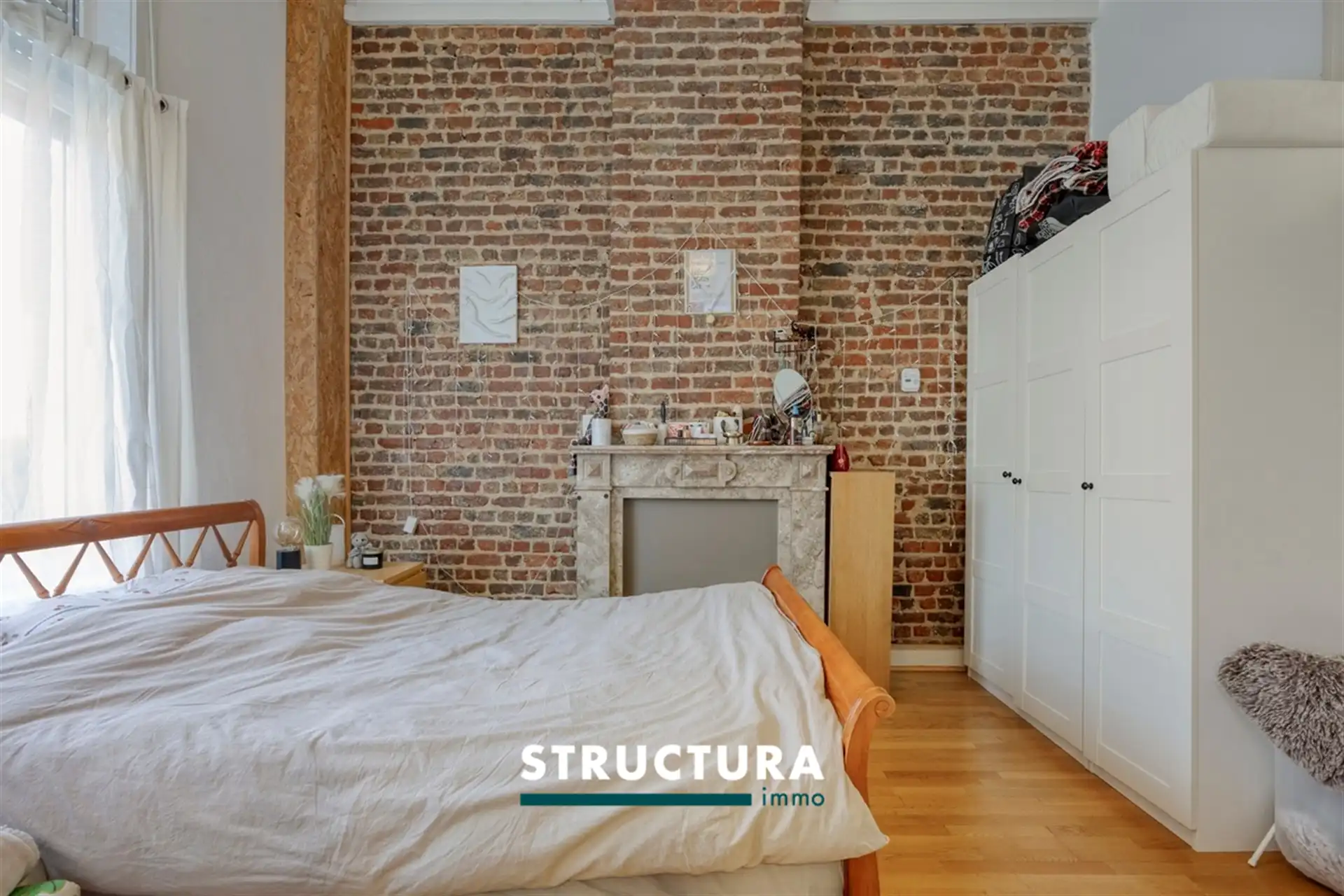 Veelzijdige woning (kangoeroewonen, wonen/werken, ...) met tuin en oprit foto 9