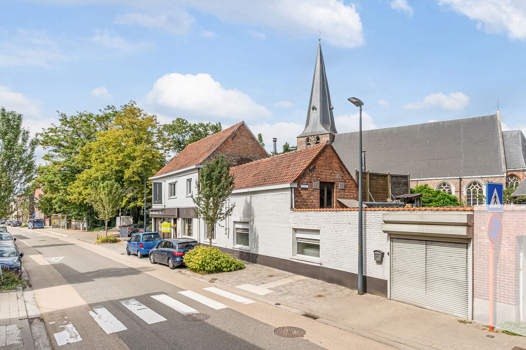 Gebouw gemengd gebruik met veel mogelijkheden foto 2