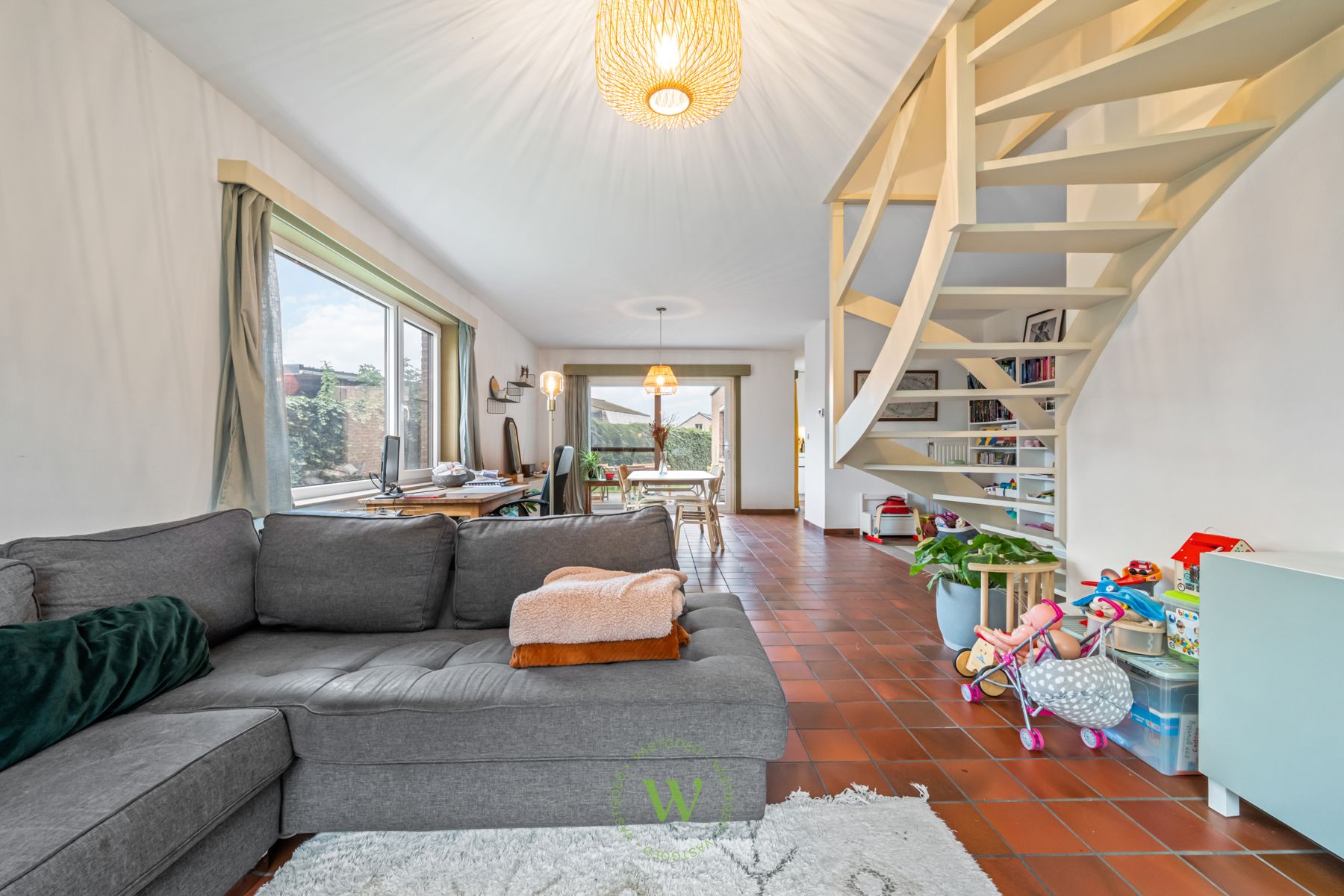Lichtrijk duplexappartement met tuin en carport in Sijsele foto 4