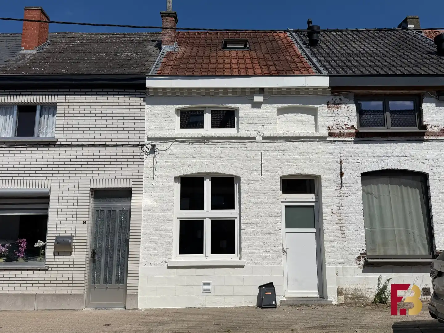 Aangenaam wonen in het hart van Wetteren foto {{pictureIndex}}