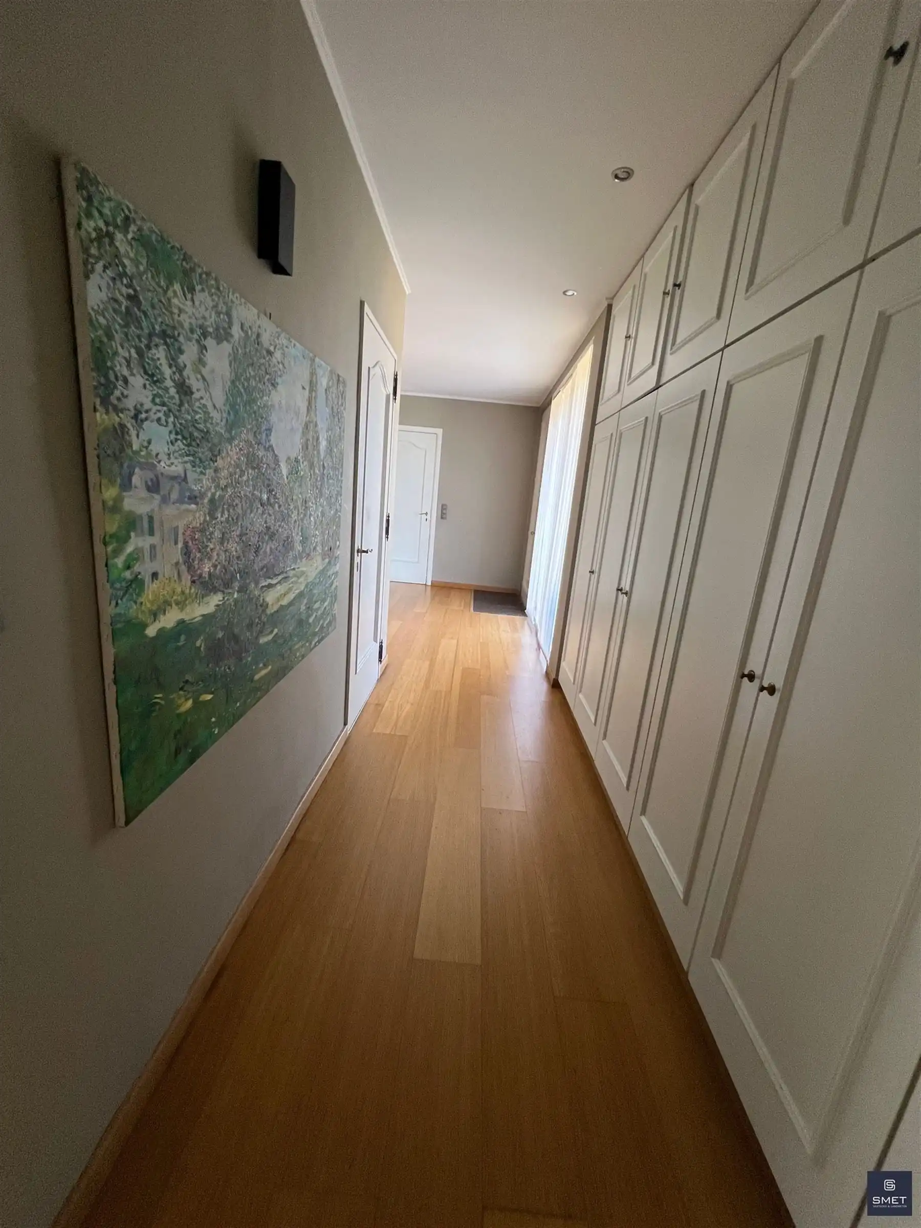 RUIME WONING (GLVLRS) MET 2 SLPKS, GAR. EN TUIN foto 18