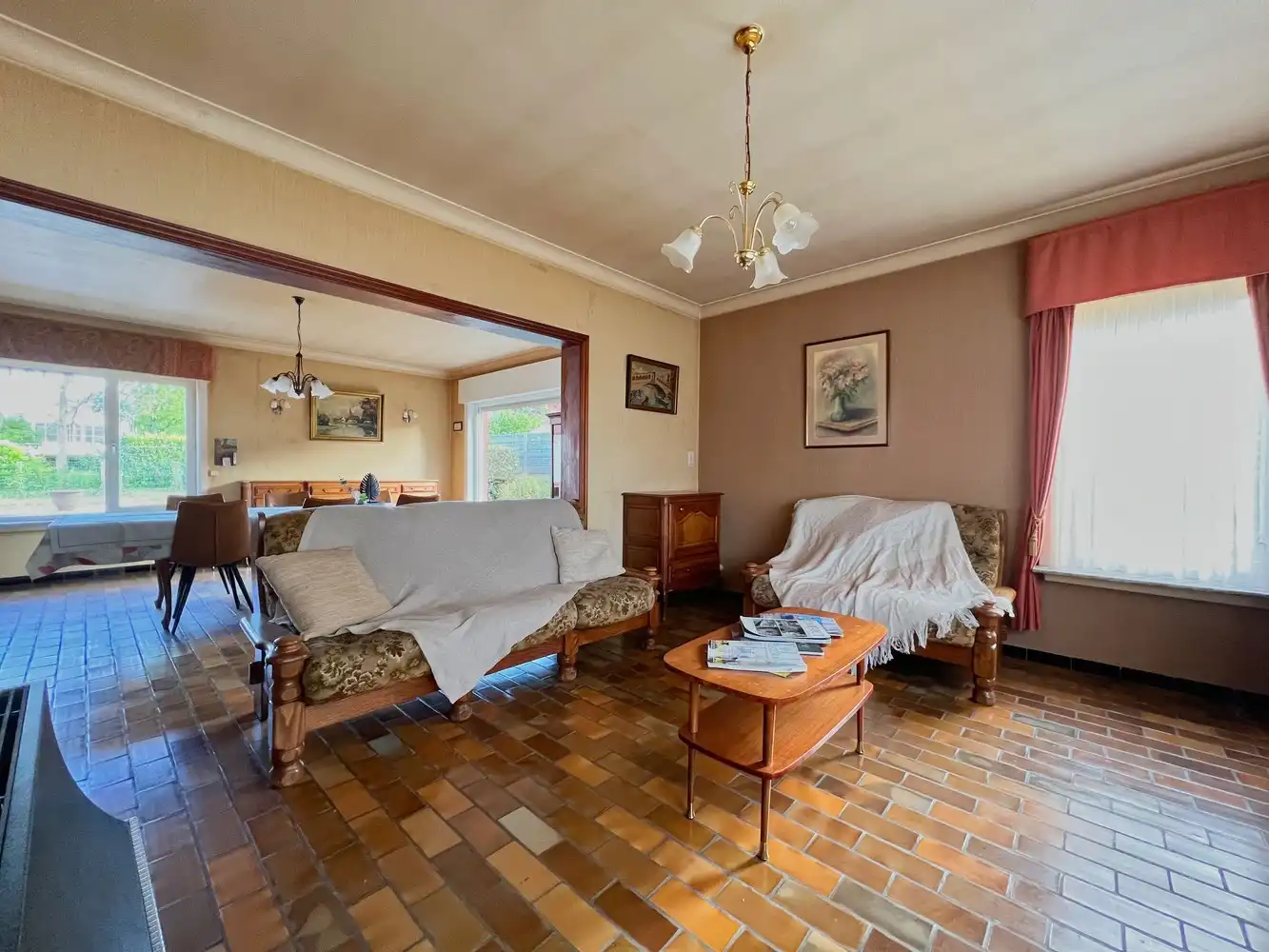 Heel ruime woning met polyvalente ruimte + tuin (791m²) foto 6