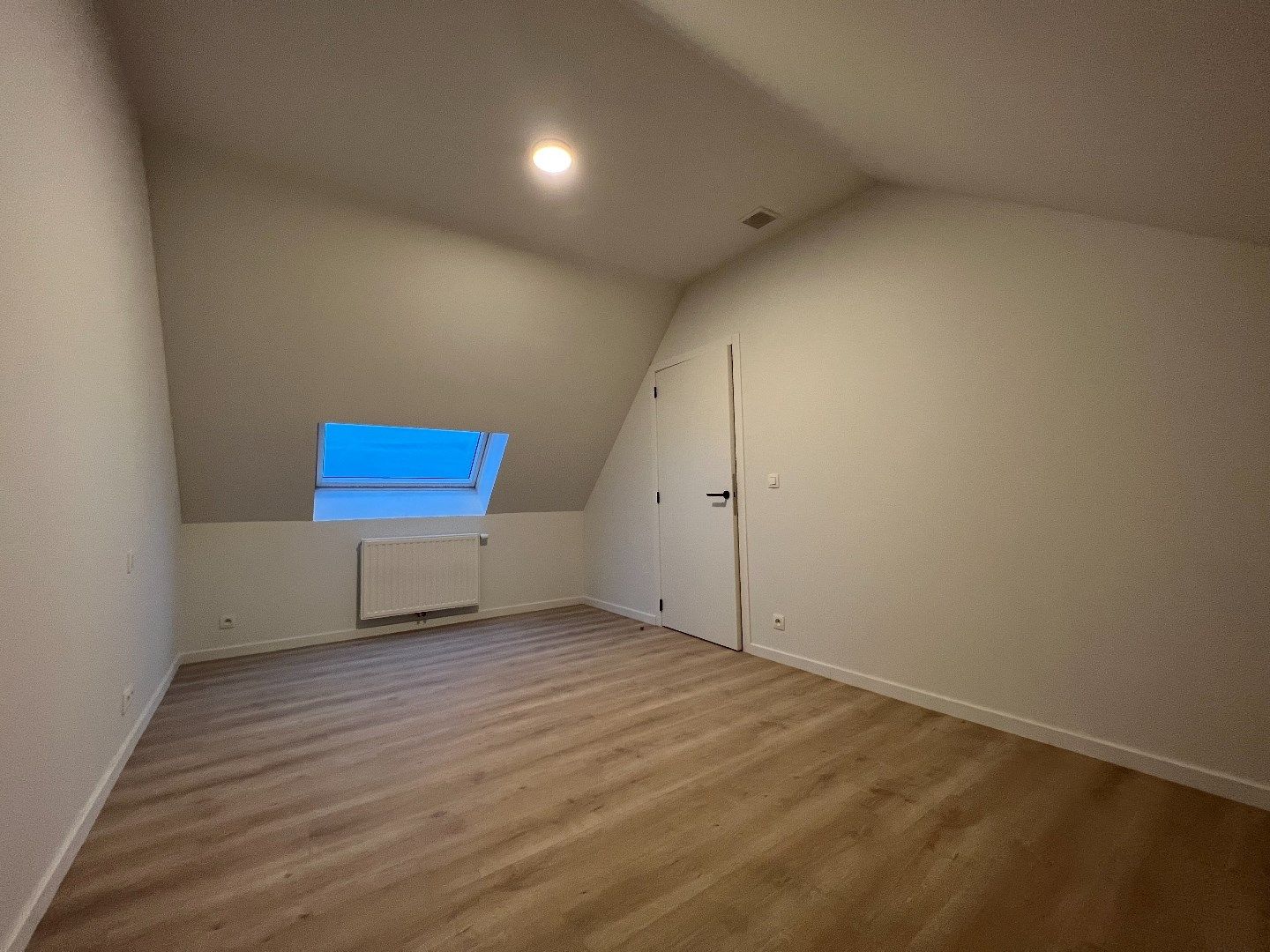 Volledig gerenoveerd duplexappartement foto 9