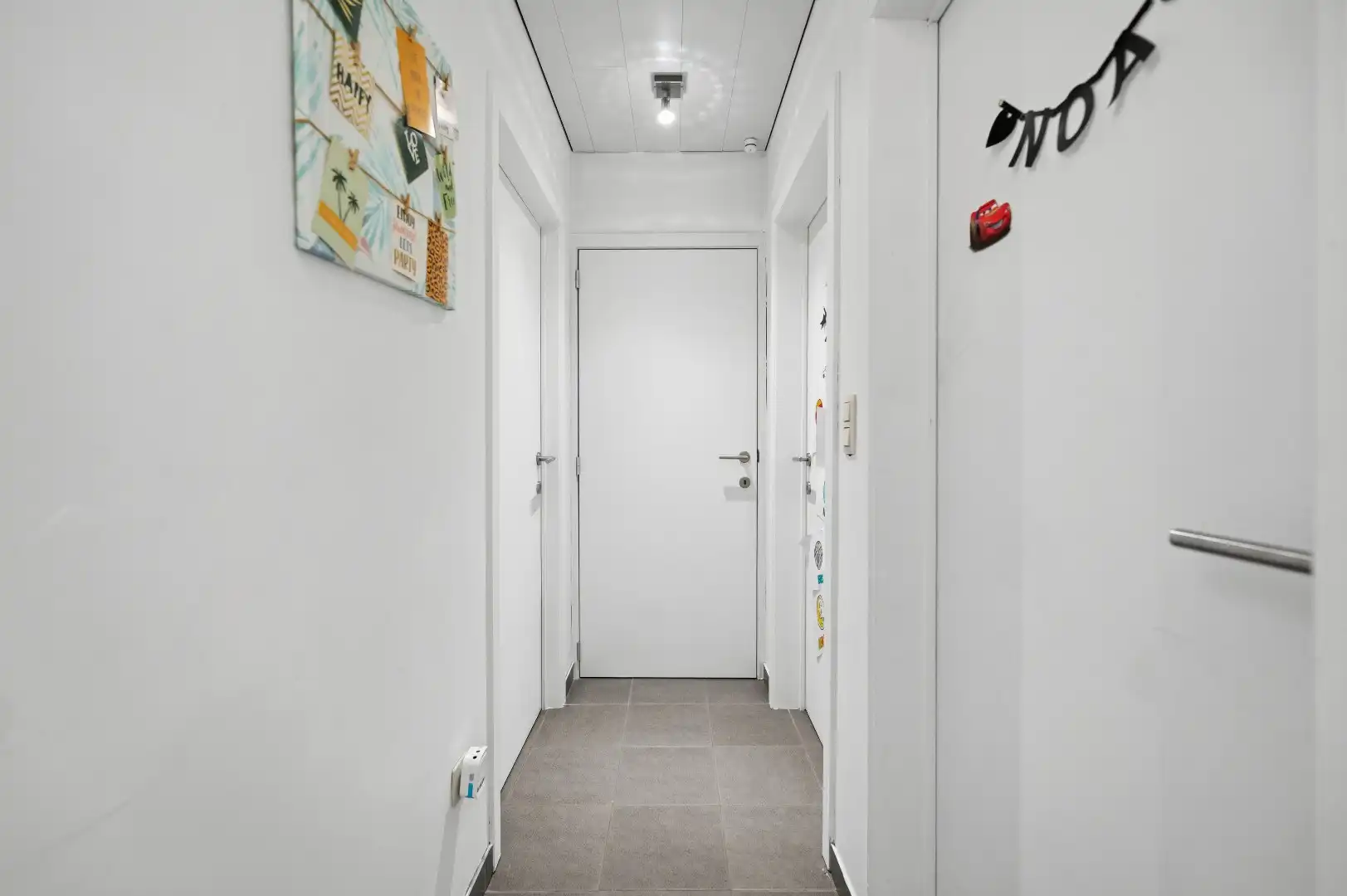 Mooie instapklare gezinswoning met moderne indeling en gezellige tuin foto 12