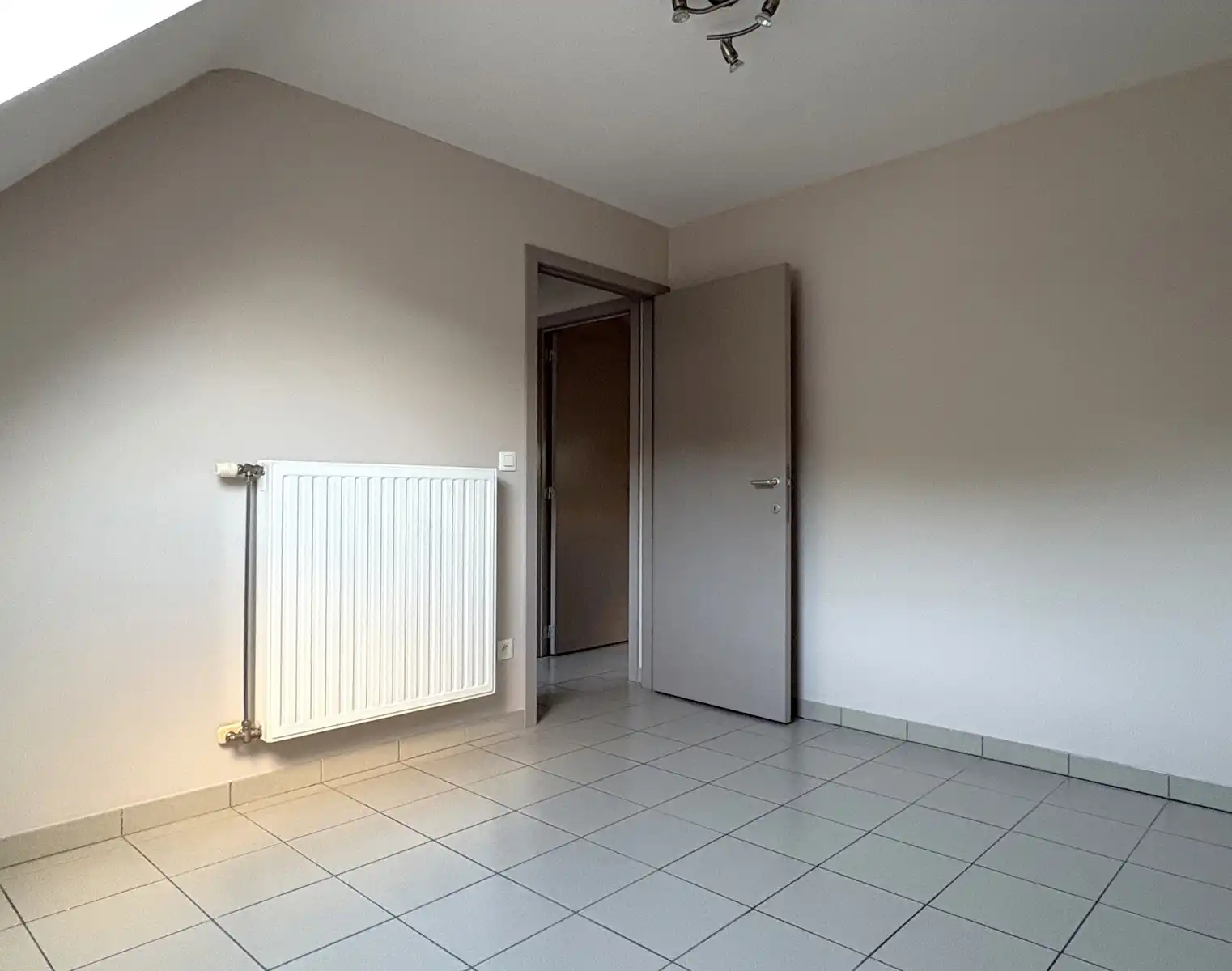 Energiezuinige bel-etage met ruim terras foto 9