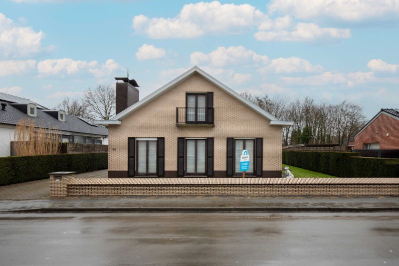 Izegem - Zeer ruime Woning op perceel van 807 m² foto 15