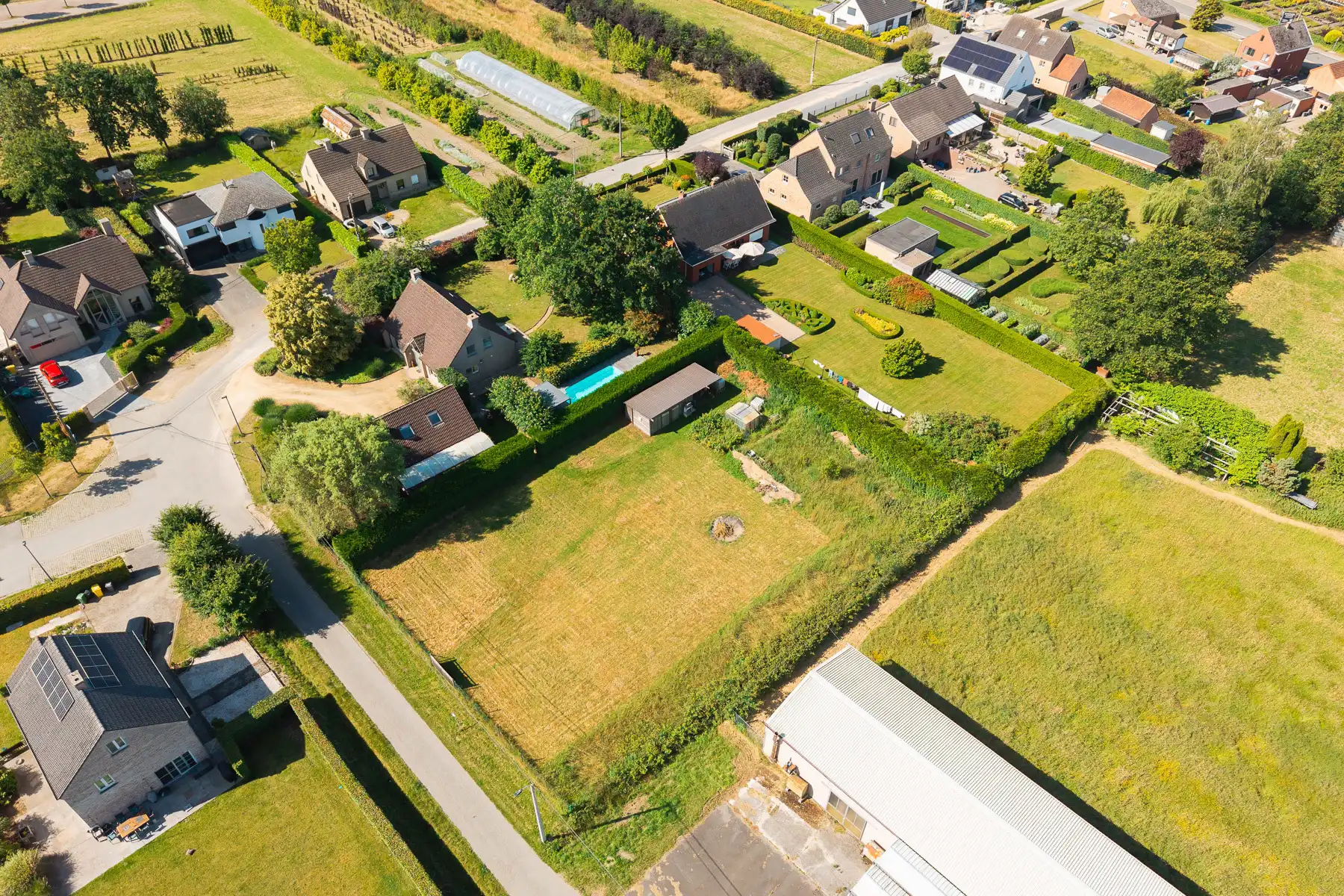 Prachtige zuidwestgerichte bouwgrond in een rustig straatje foto 5