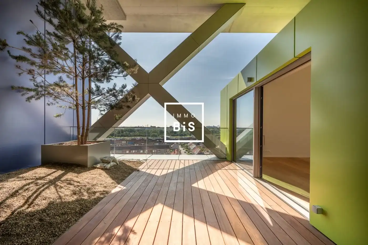 Luxueus afgewerkt appartement 141 m² met ruim terras, aangelegde tuin en adembenemende zichten.  foto 6