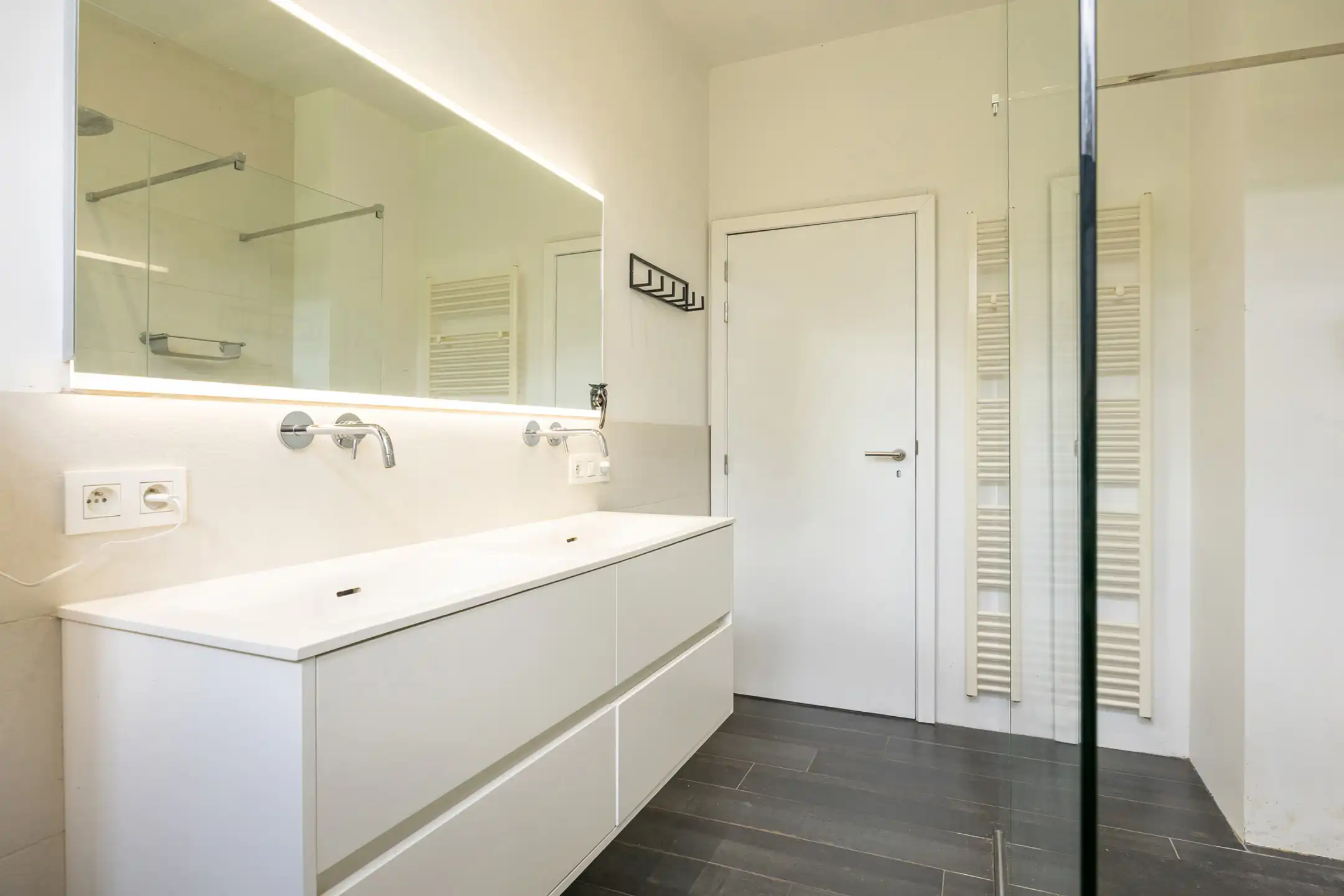 Karaktervolle woning op uitzonderlijk perceel  foto 26