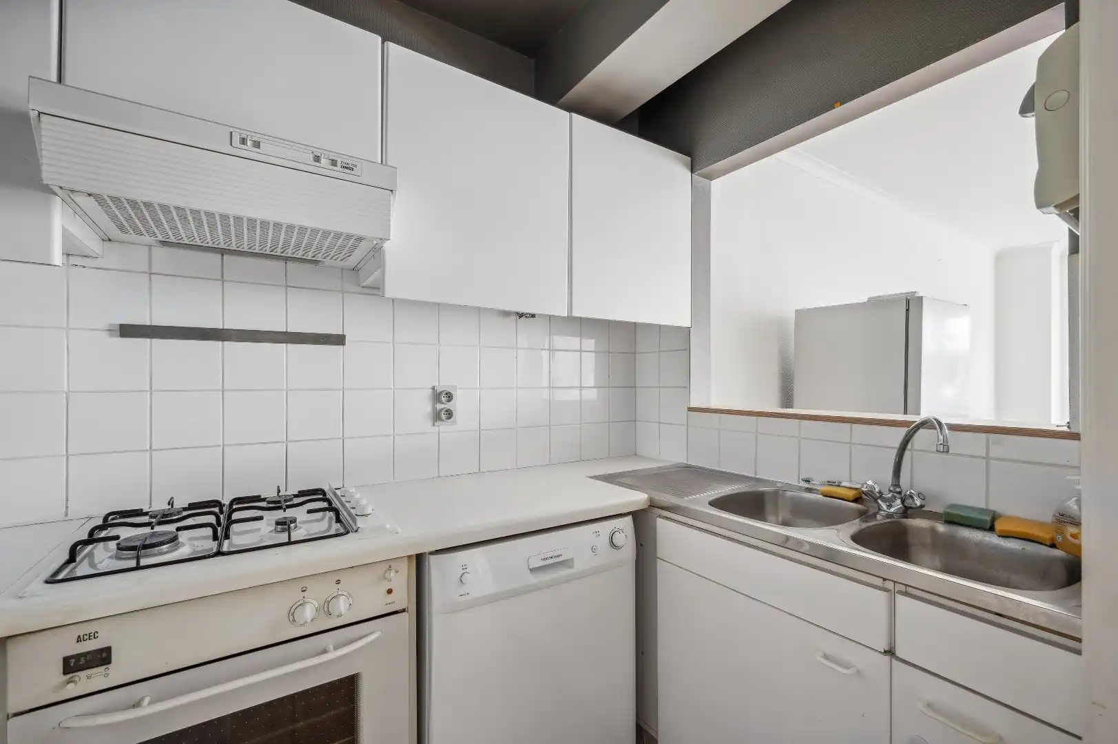 Centraal gelegen appartement met 2 slaapkamers, terras en kelder foto 11