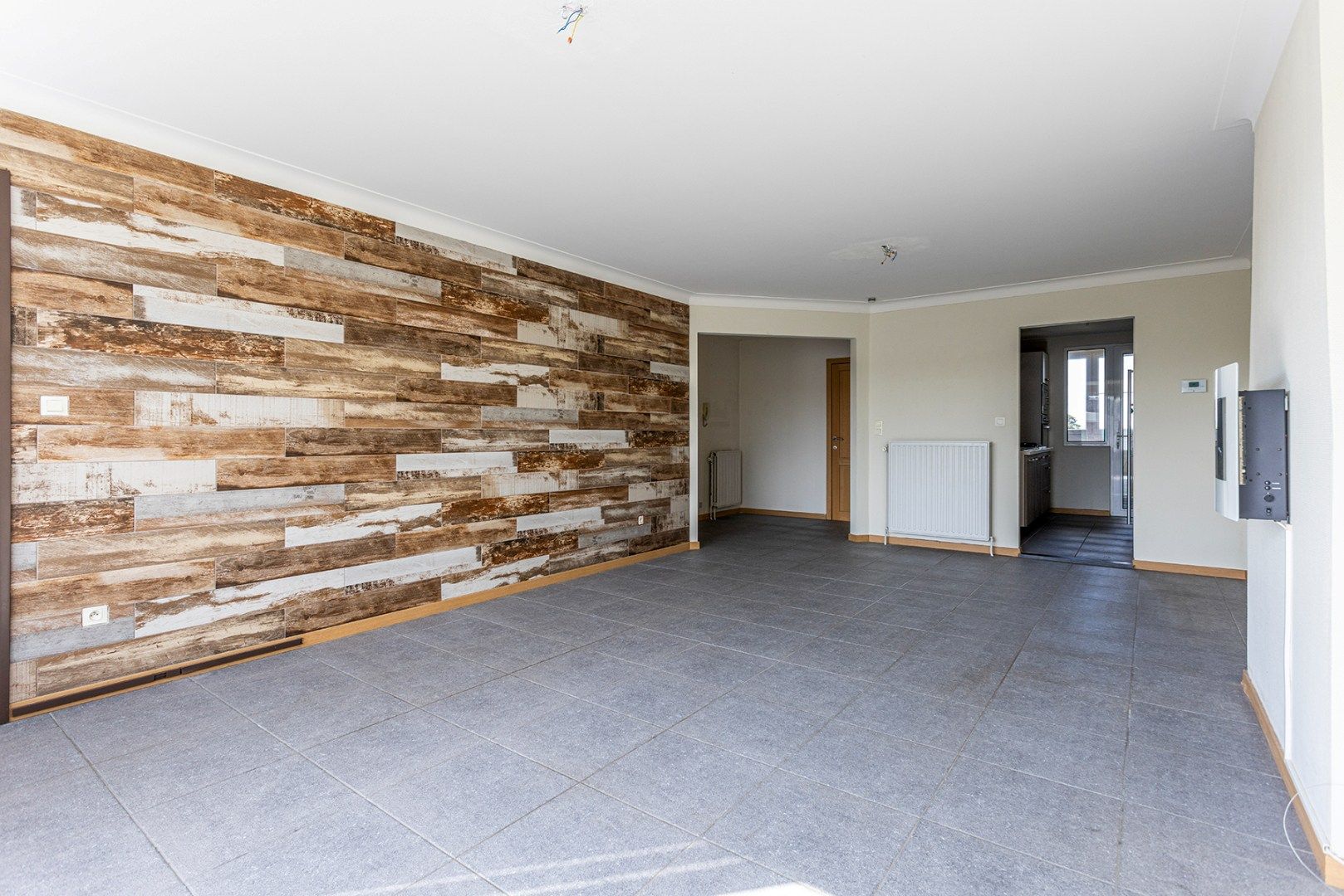 Instapklaar 2 slaapkamer appartement op centrale locatie.  foto 19