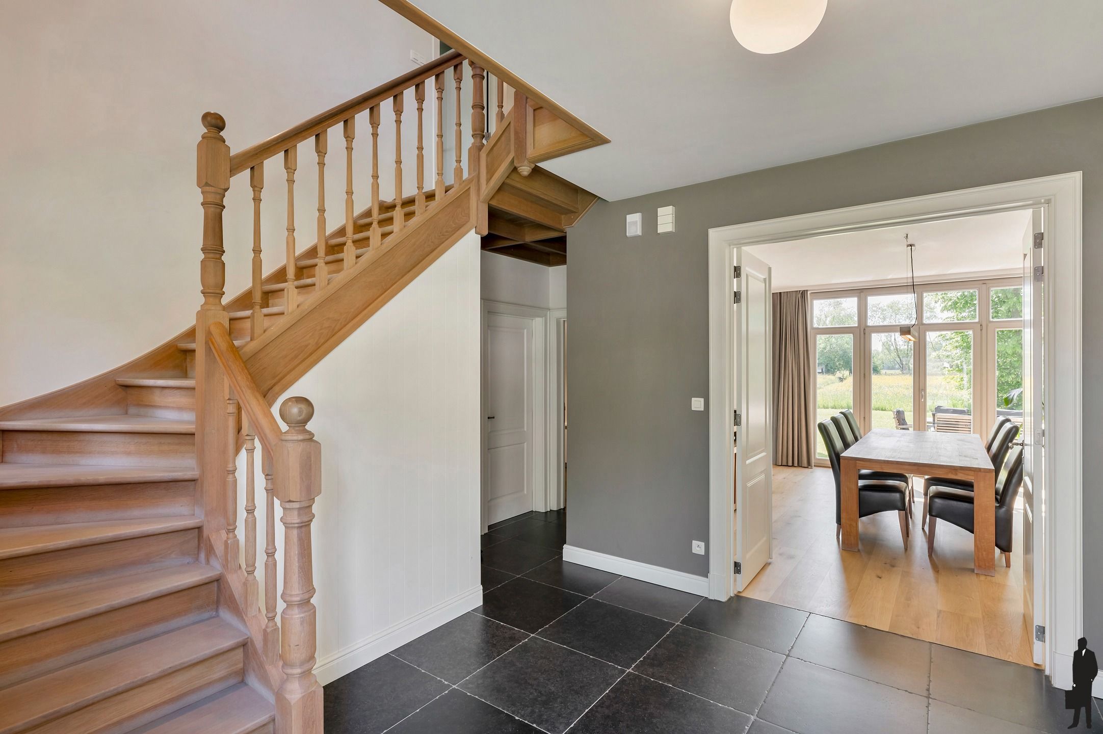 Luxueuze villa met uitgestrekte tuin in Zemst foto 15