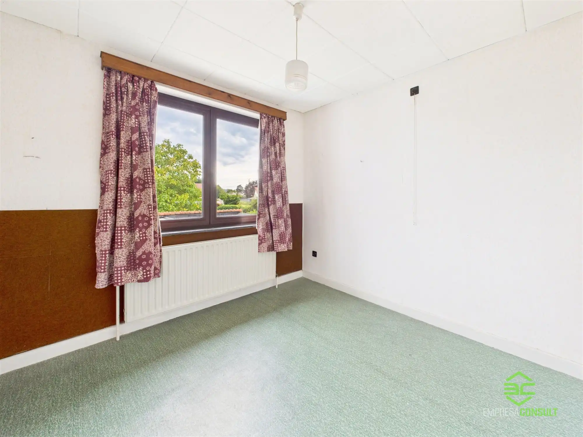 Op te frissen gezinswoning op een rustige locatie! foto 14