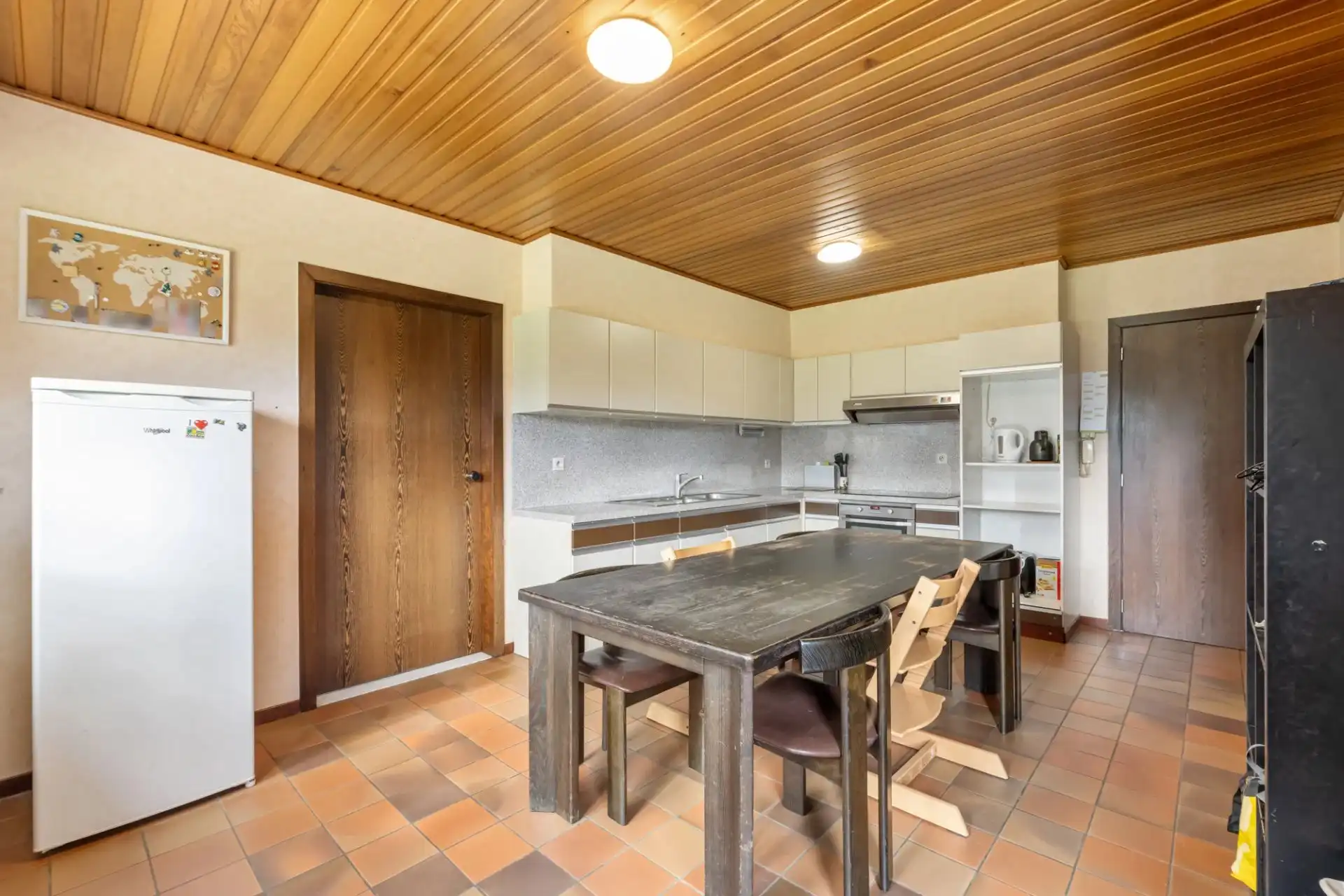 Ruime woning op een prachtig perceel te Koersel foto 6