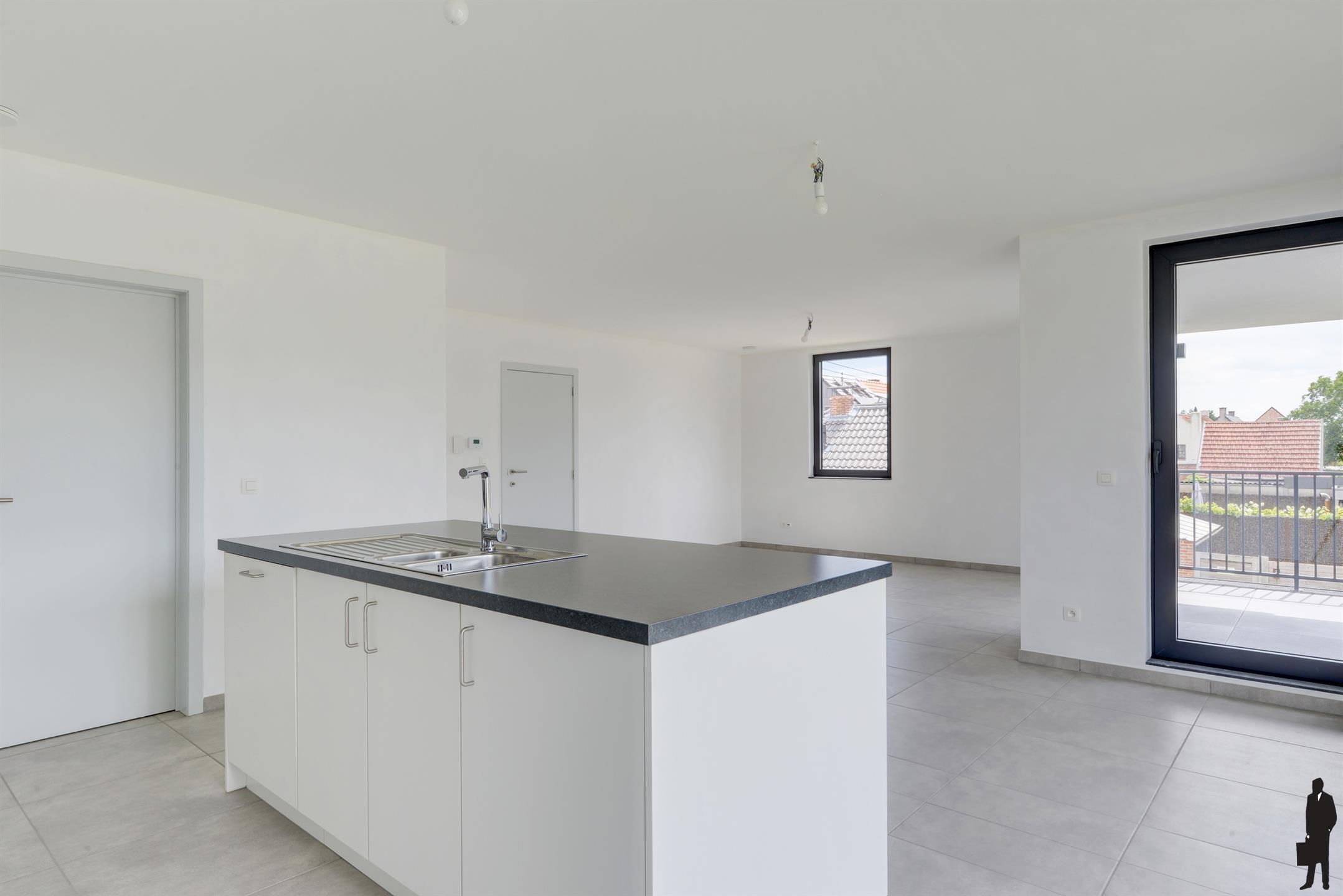 Modern appartement met 3 slaapkamers en terras foto 5