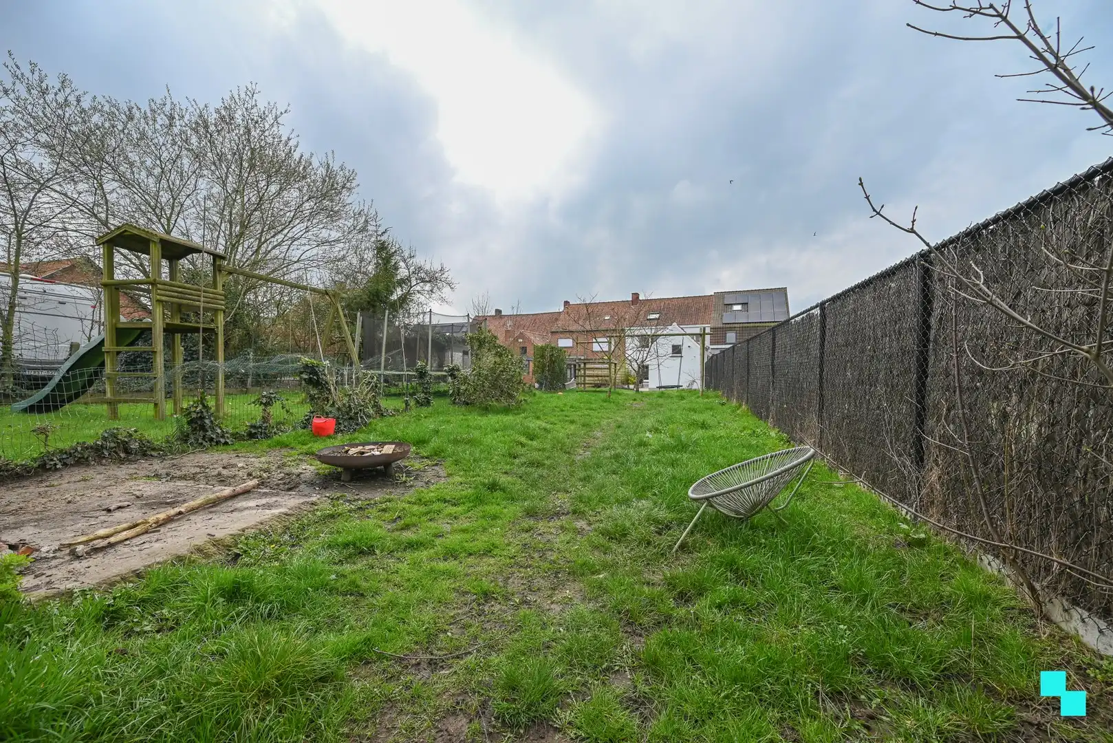 Instapklare ééngezinswoning met vier slaapkamers te Sint-Eloois-Winkel foto 15