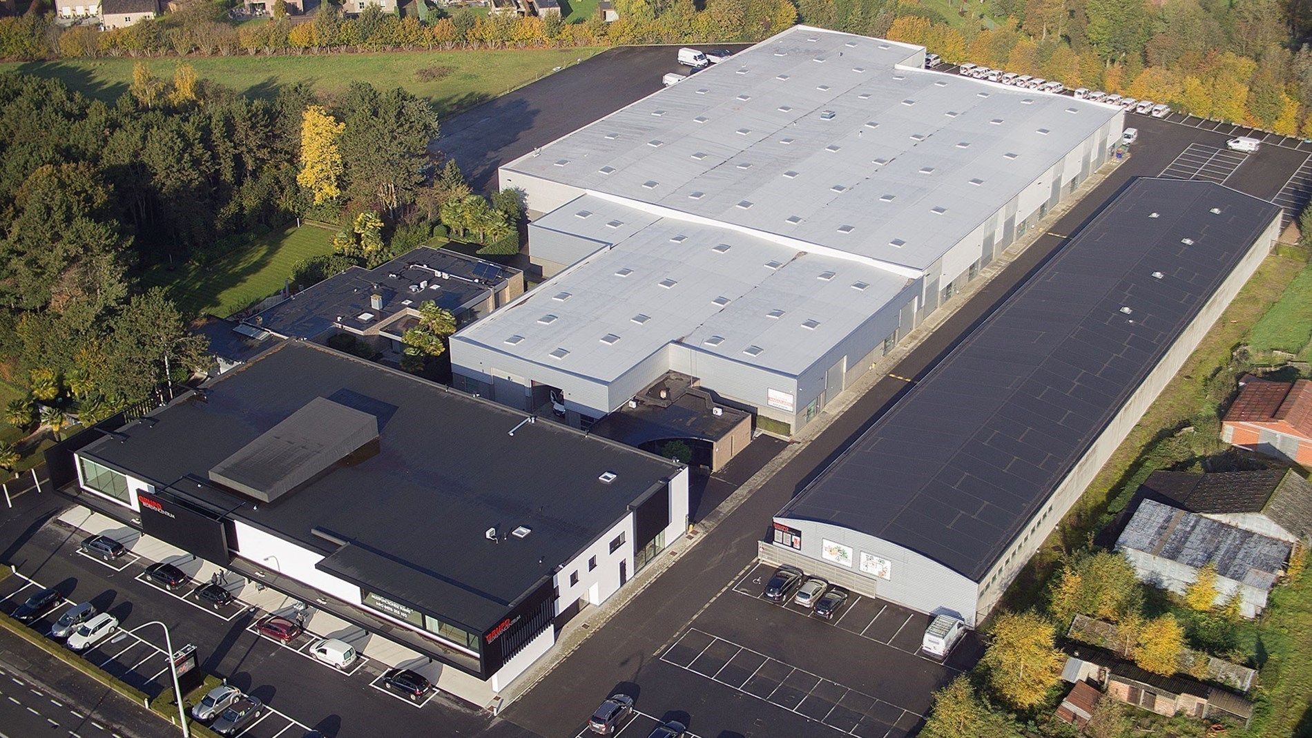 Magazijn te huur in GRUPO Bedrijvencentrum in Lokeren foto 13