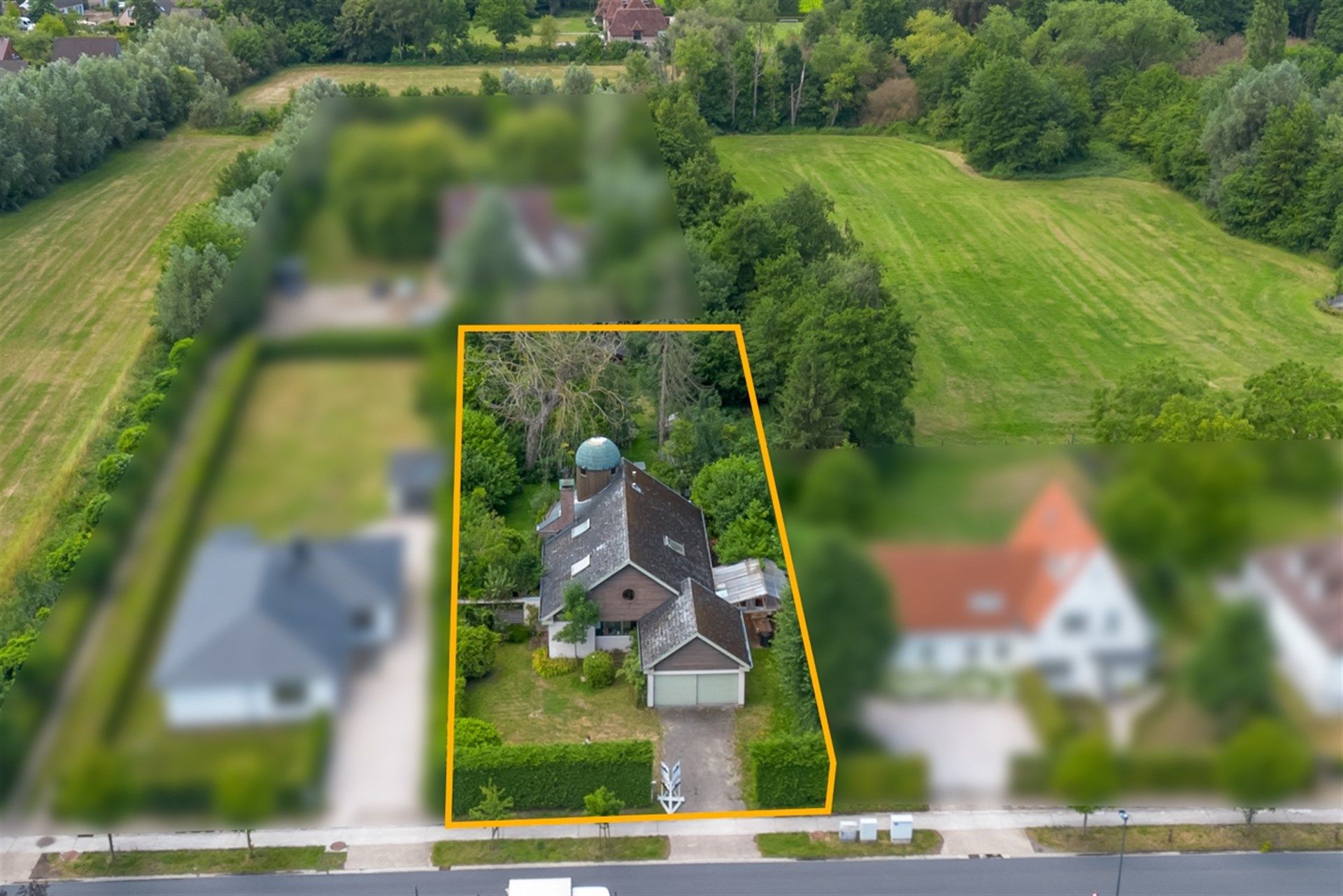 Te renoveren woning met veel potentieel op perceel van 1443m² foto 25