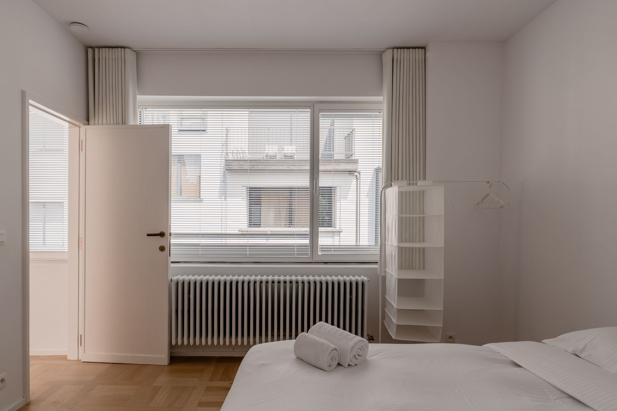 Magnifiek gerenoveerde woning met bostuin nabij het Moorkensplein foto 14