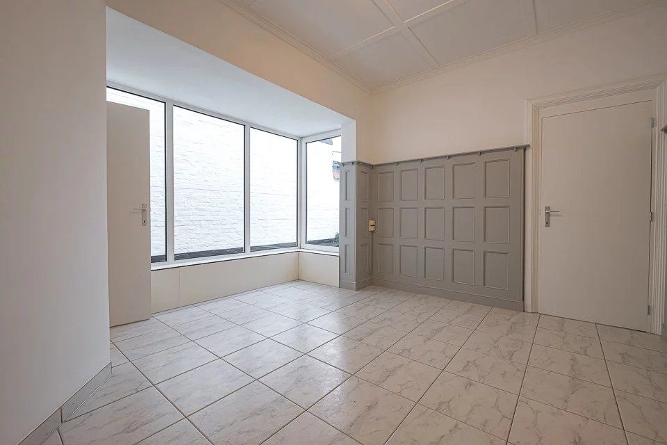 Rijwoning te koop nabij centrum foto 14