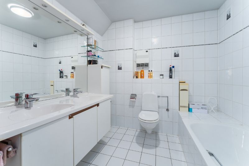 Ruim duplex dakappartement met twee slaapkamers nabij de Grote Markt foto 8